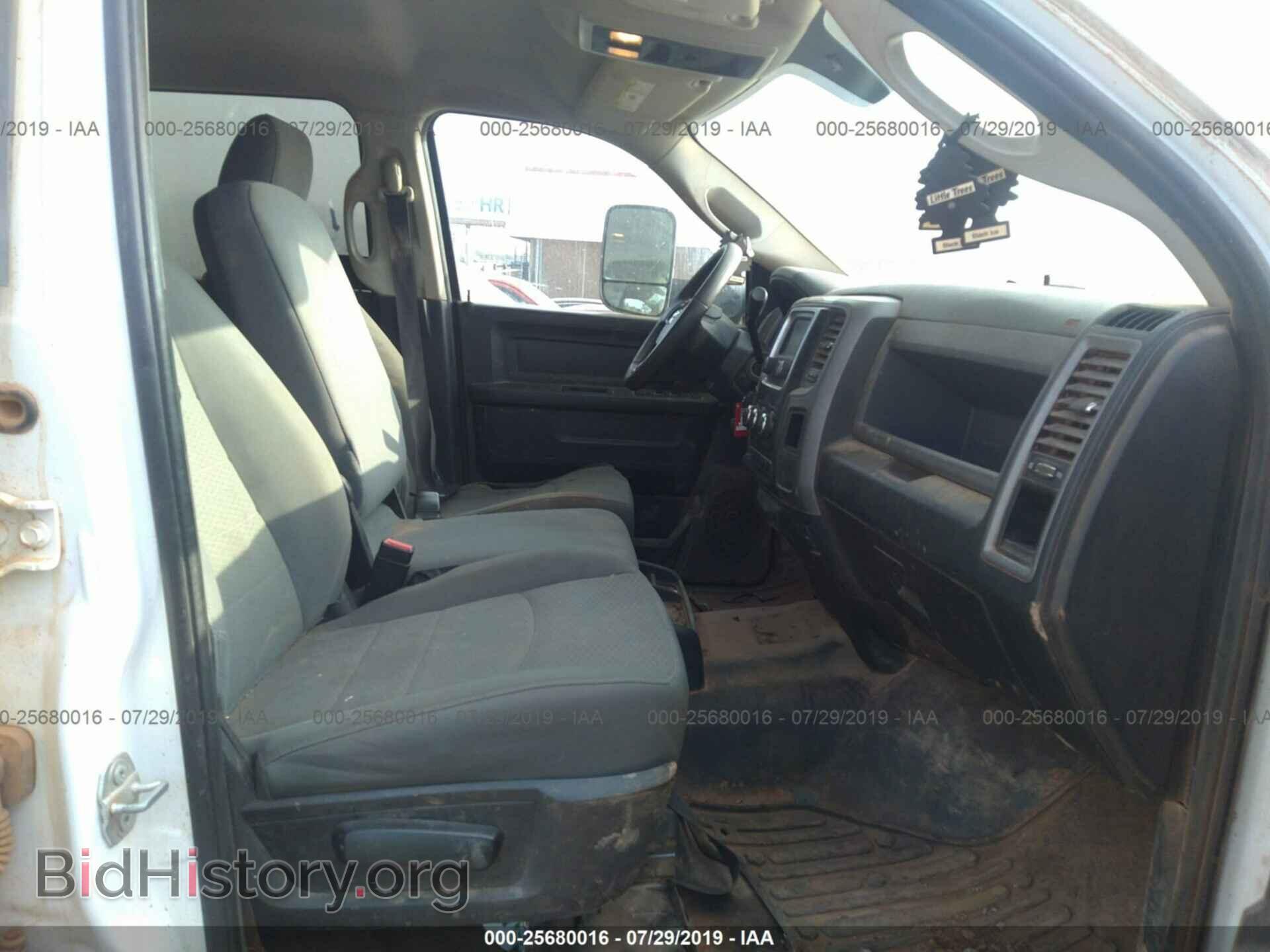 2017 RAM 2500 - VIN: 3C6UR5HL5HG589080 - Photo 5