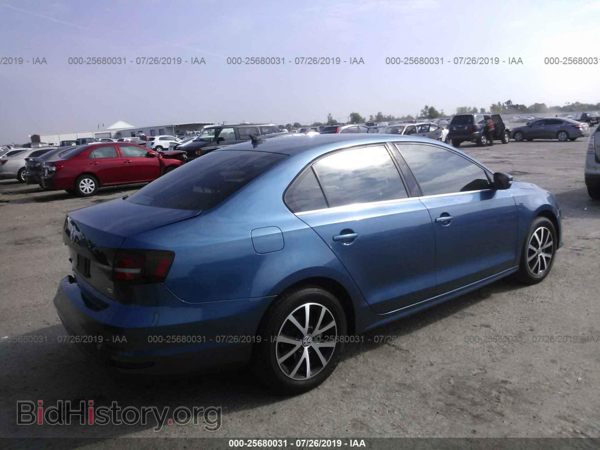 2017 VOLKSWAGEN JETTA - VIN: 3VWDB7AJ9HM369747 - Фото 4