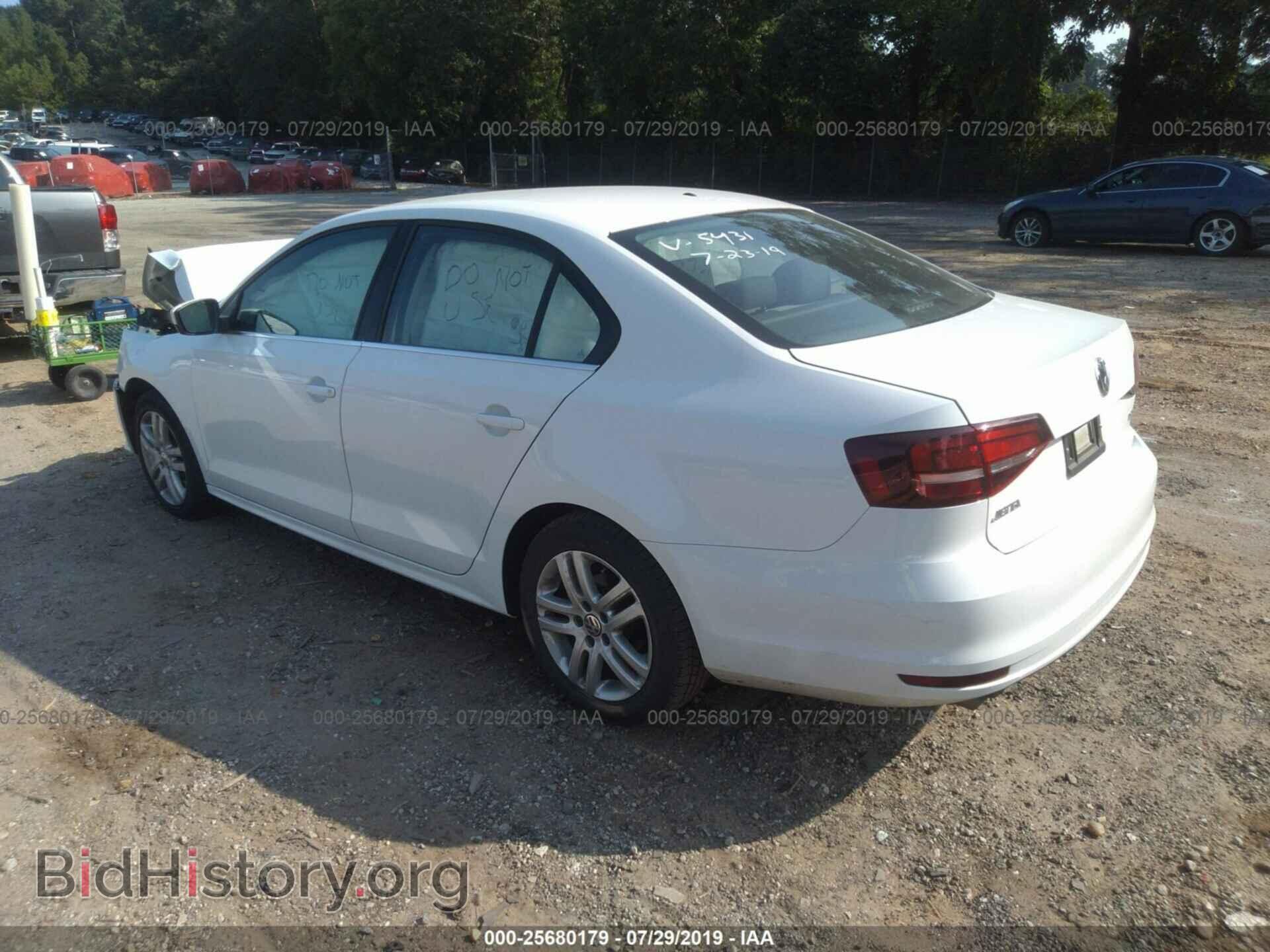 2017 VOLKSWAGEN JETTA - VIN: 3VW2B7AJXHM315431 - Фото 3