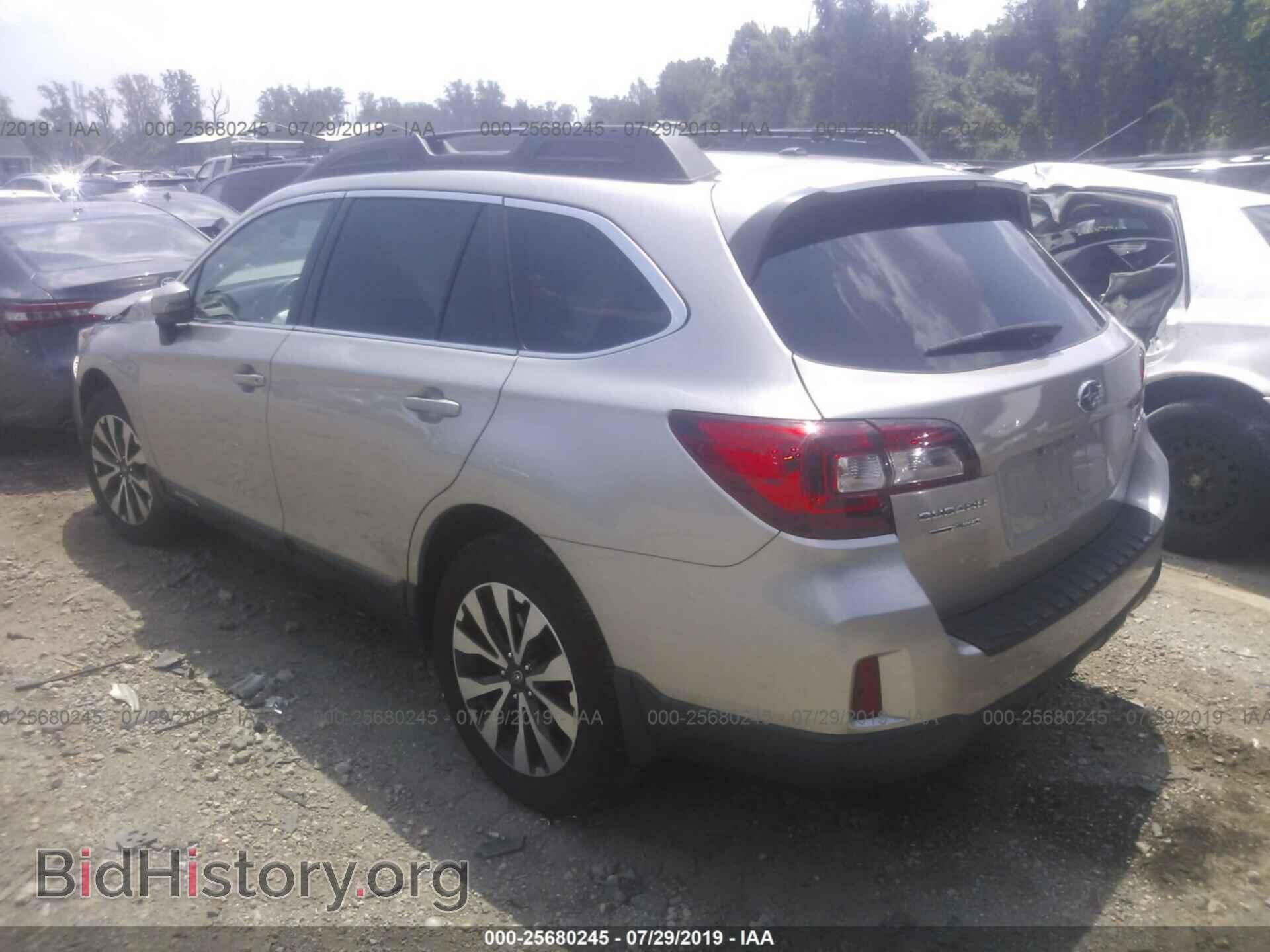 2015 SUBARU OUTBACK - VIN: 4S4BSANC5F3332272 - Фото 3
