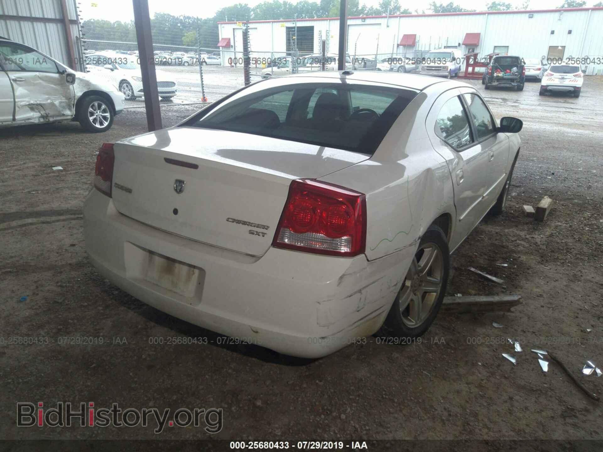 2010 DODGE CHARGER - VIN: 2B3CA3CV3AH192502 - Фото 4