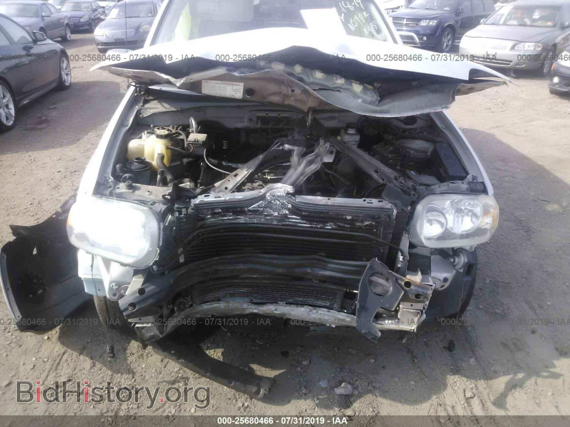 2006 FORD ESCAPE - VIN: 1FMCU93Z26KD10305 - Фото 6