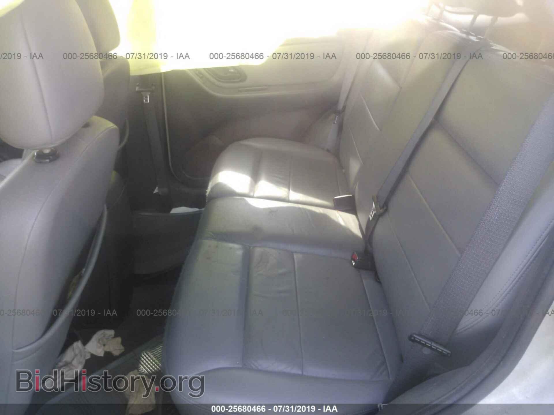 2006 FORD ESCAPE - VIN: 1FMCU93Z26KD10305 - Фото 8