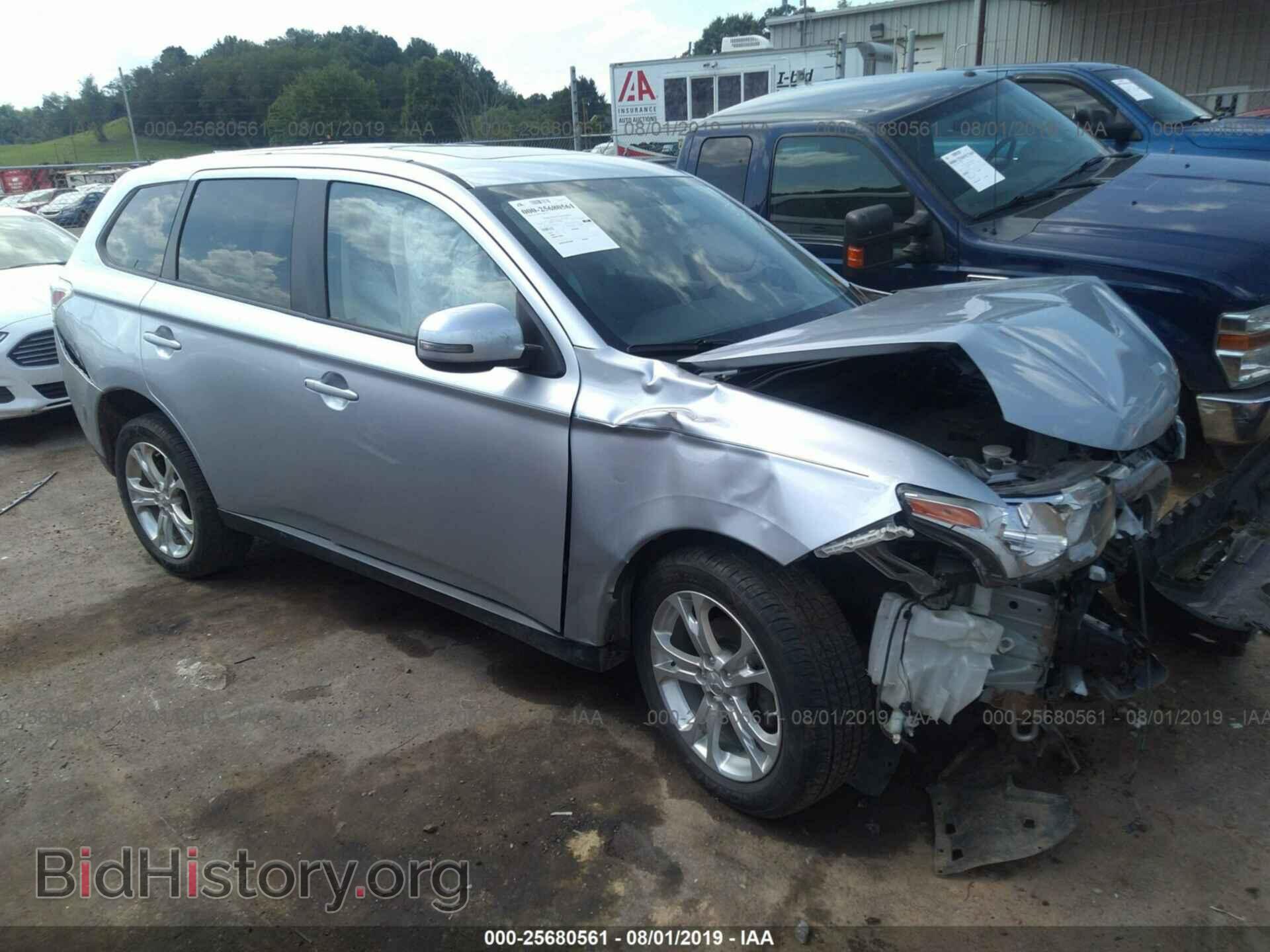 Фотография JA4AZ3A32EZ003645 - MITSUBISHI OUTLANDER 2014