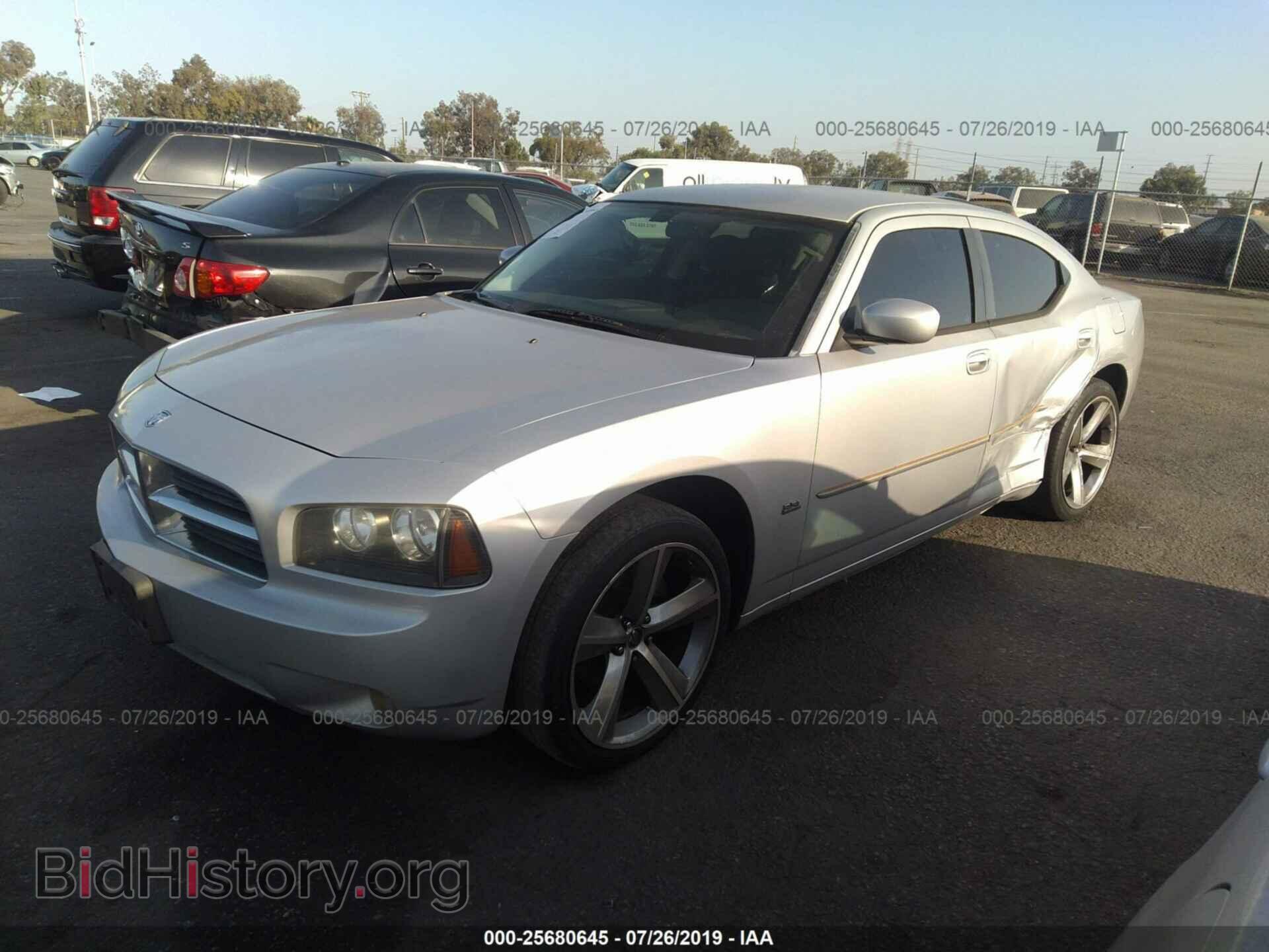 2010 DODGE CHARGER - VIN: 2B3CA3CV1AH197245 - Фото 2