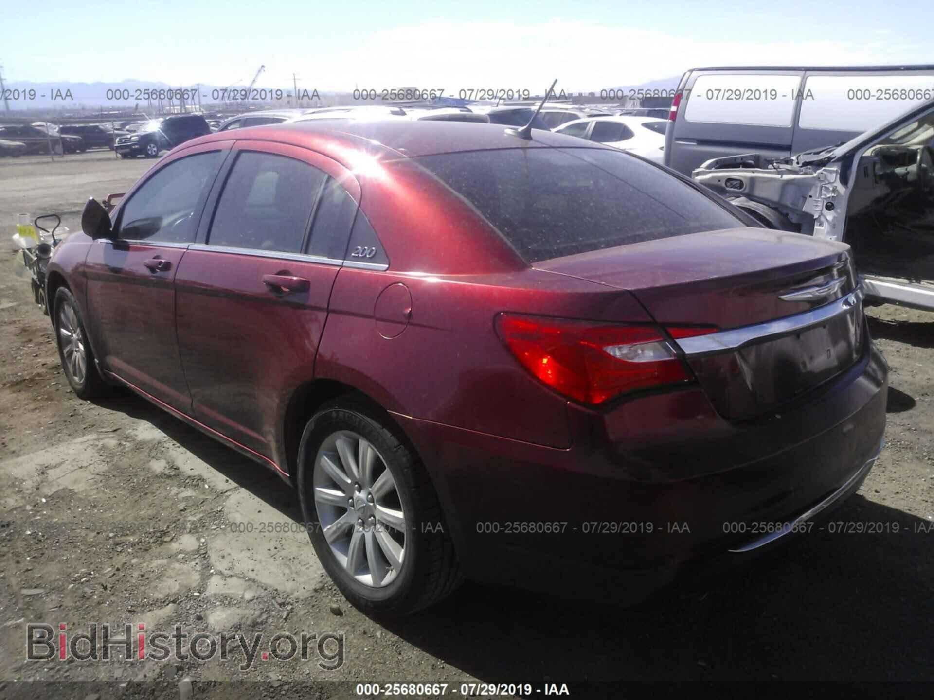 2012 CHRYSLER 200 - VIN: 1C3CCBBG5CN106742 - Фото 3