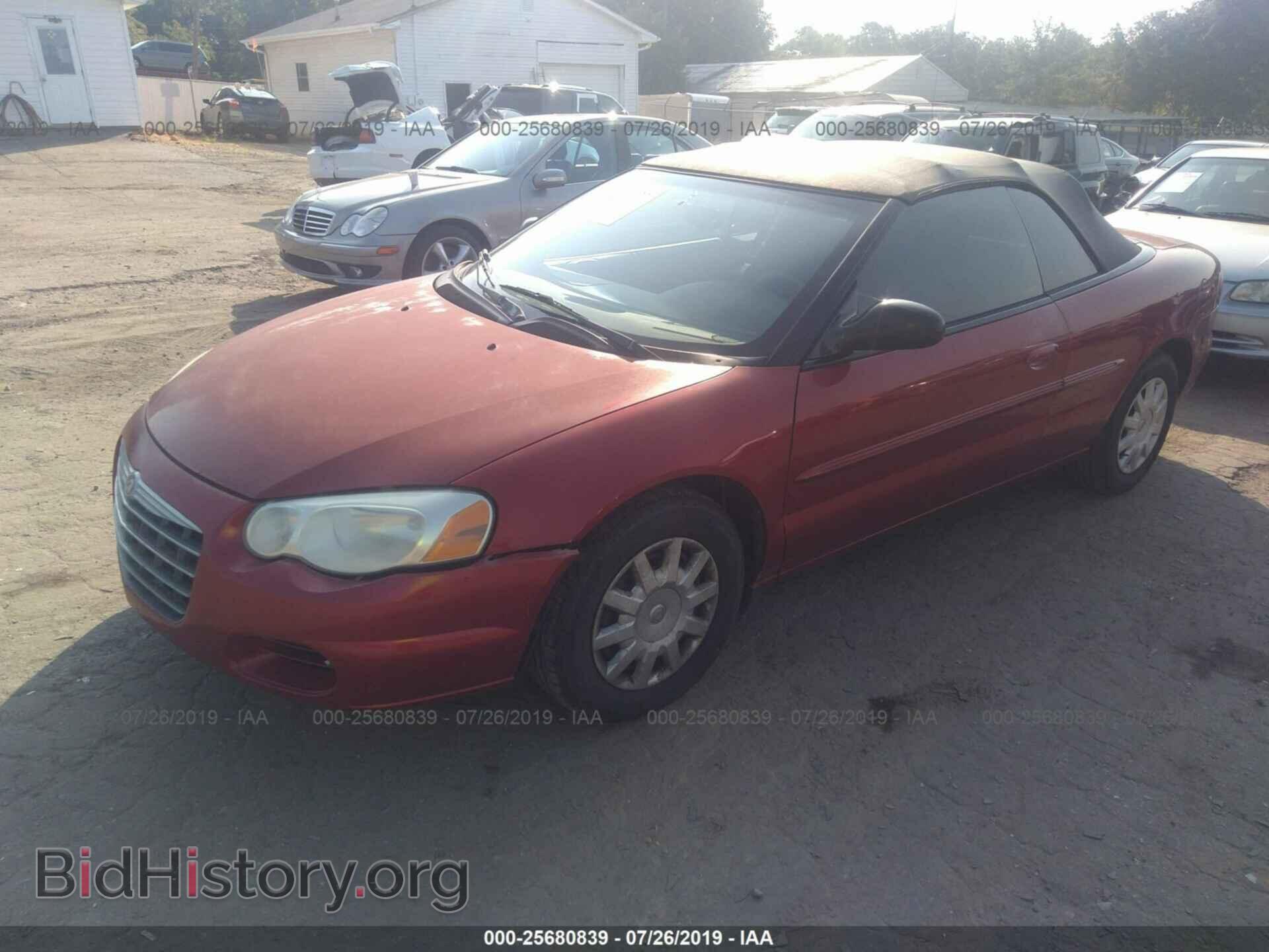 2004 CHRYSLER SEBRING - VIN: 1C3EL45X04N315517 - Фото 2