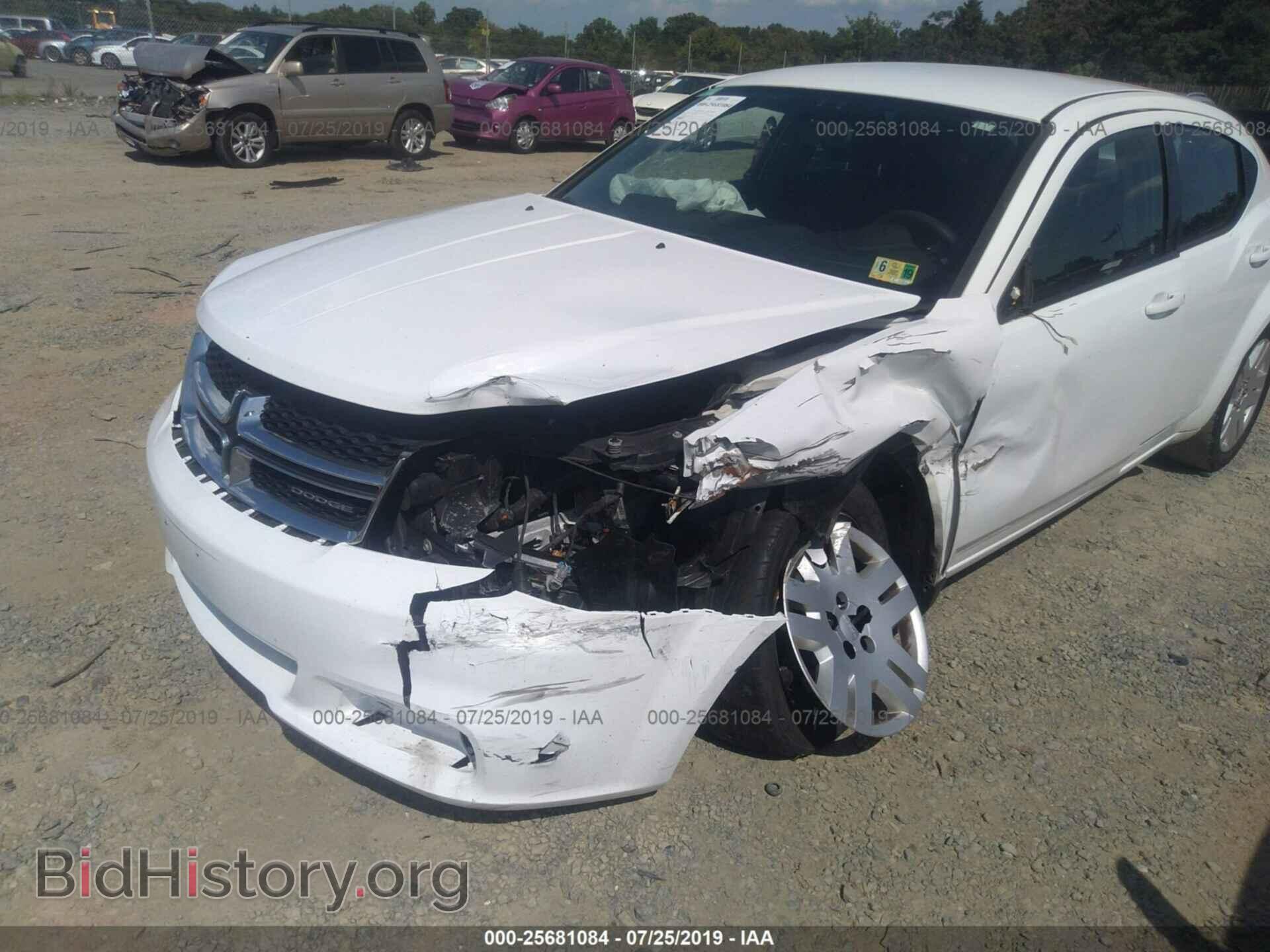 2011 DODGE AVENGER - VIN: 1B3BD4FBXBN616616 - Photo 2