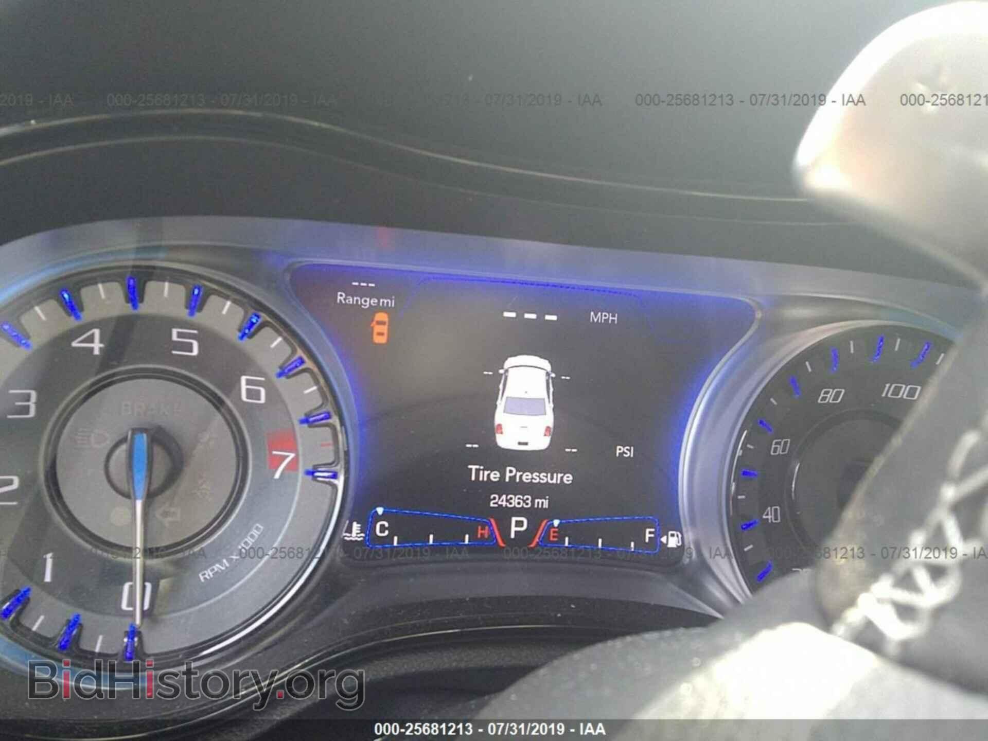 2017 CHRYSLER 300 - VIN: 2C3CCAGG1HH531166 - Фото 7
