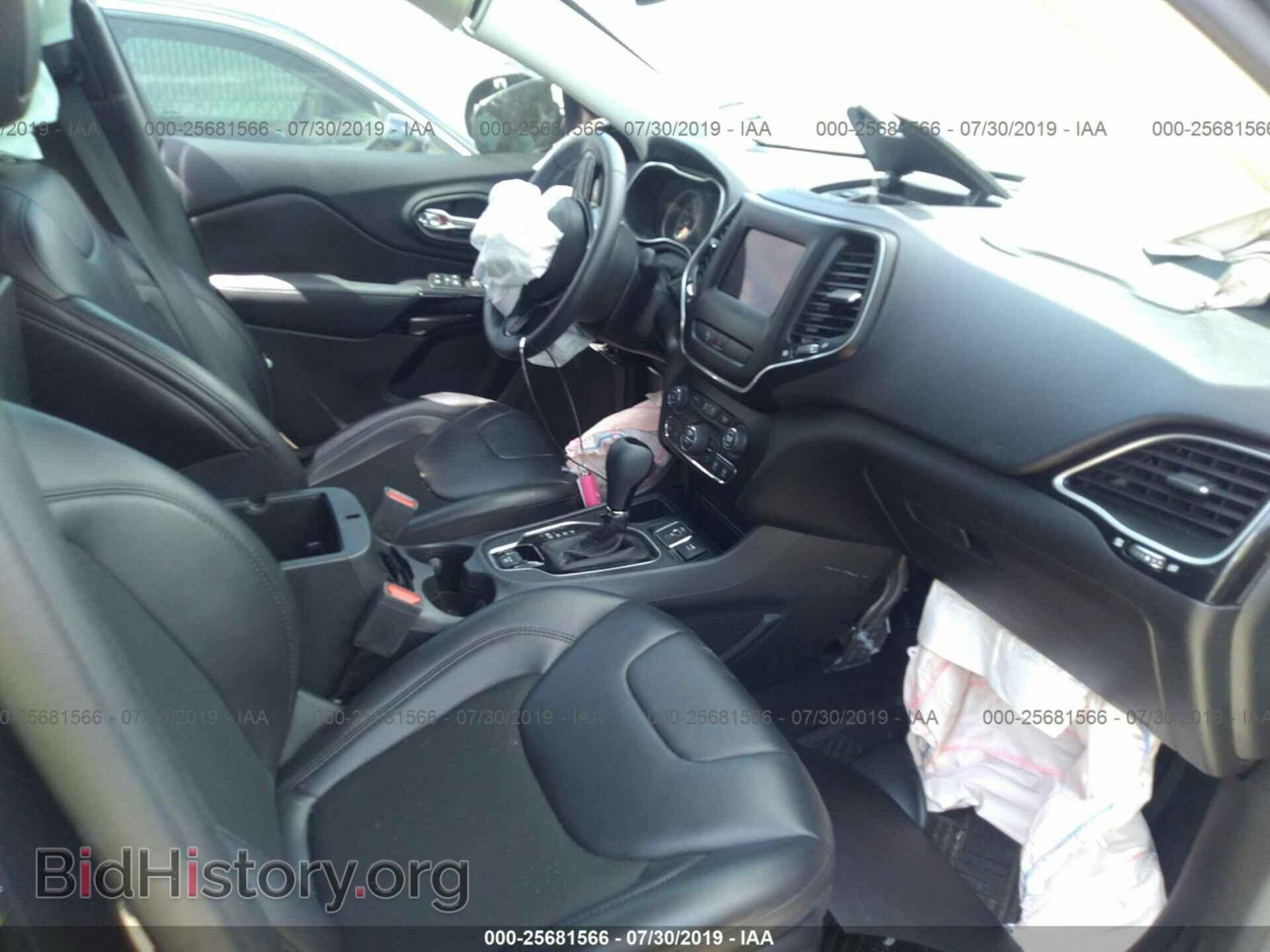 2019 JEEP CHEROKEE - VIN: 1C4PJLLB1KD324743 - Photo 5