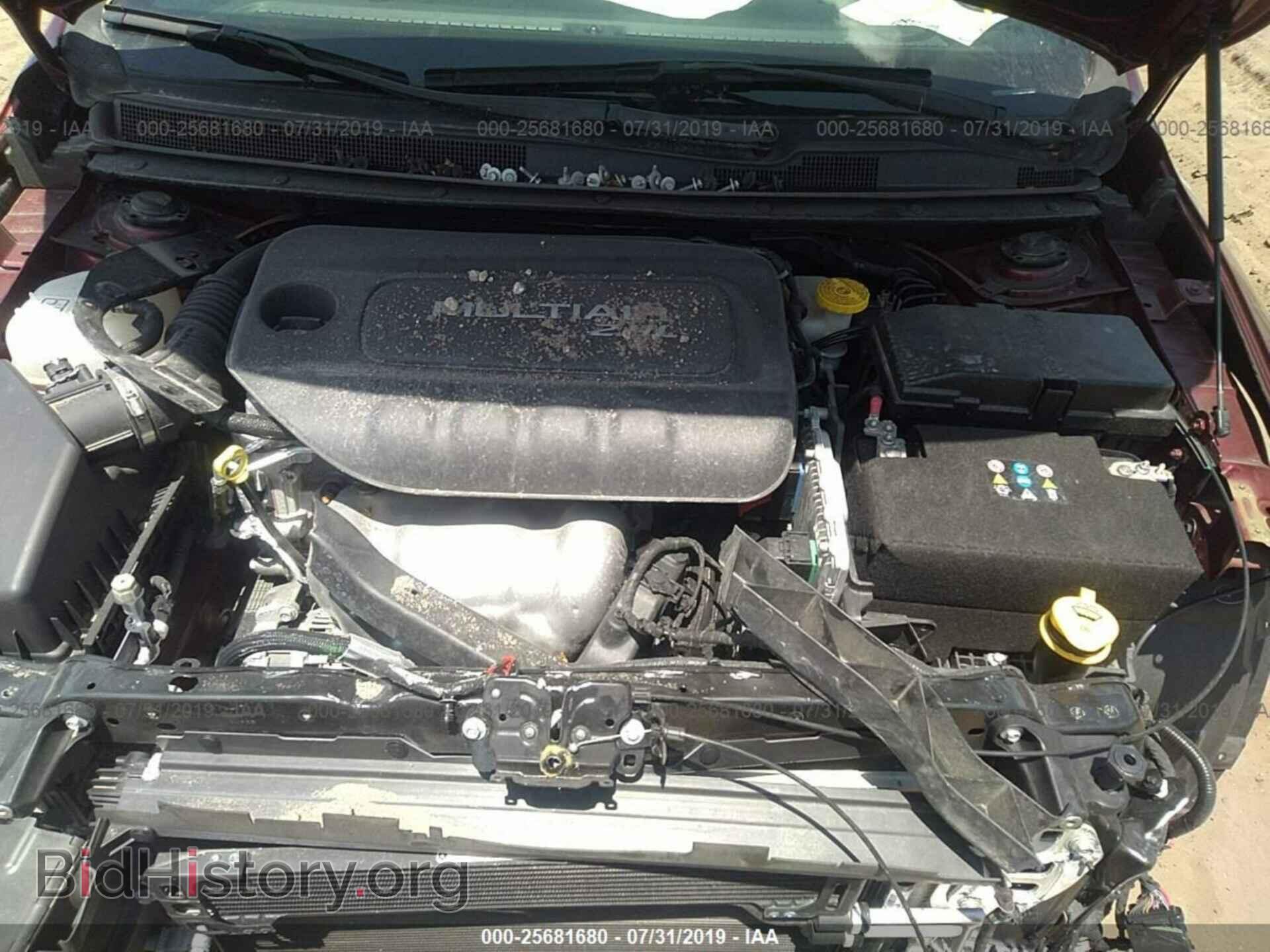 2015 CHRYSLER 200 - VIN: 1C3CCCBBXFN647638 - Photo 10