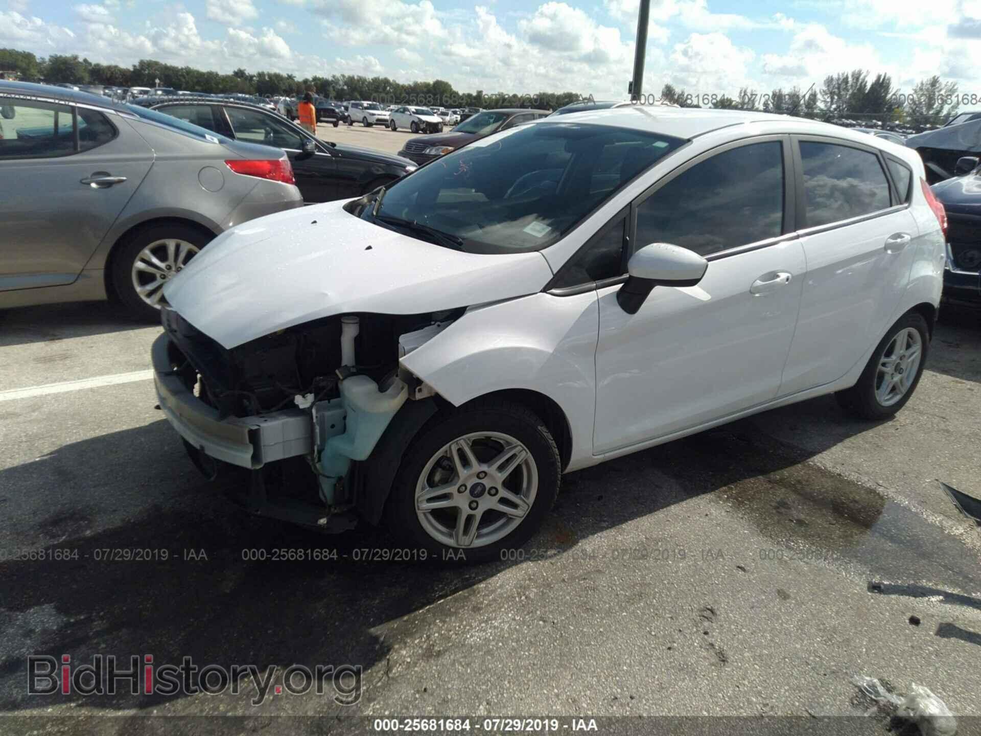 2017 FORD FIESTA - VIN: 3FADP4EJ3HM110450 - Photo 2
