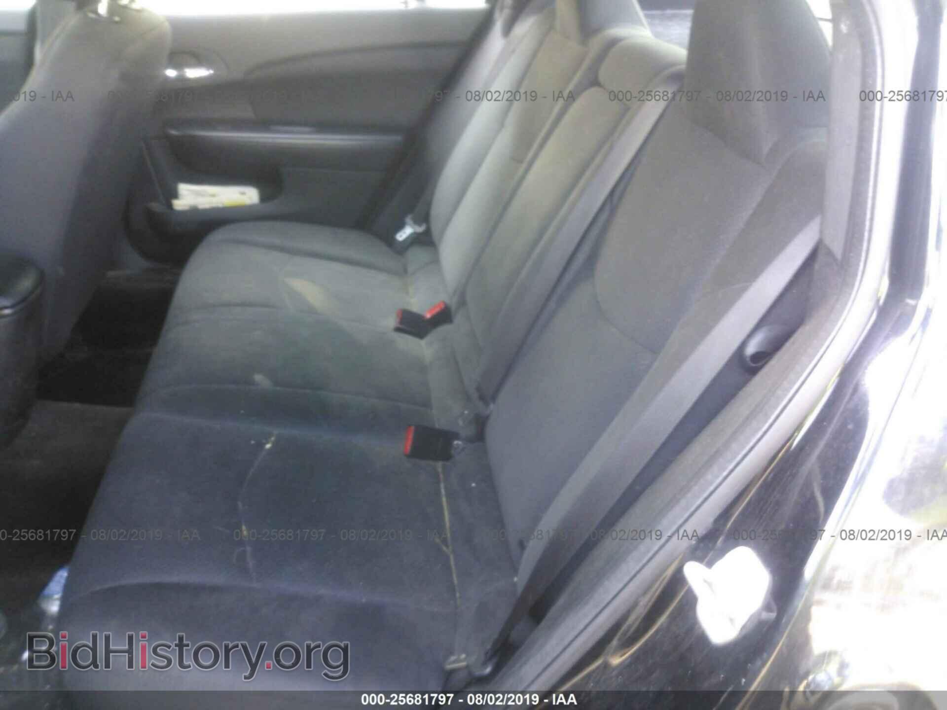2012 CHRYSLER 200 - VIN: 1C3CCBAB7CN108305 - Фото 8