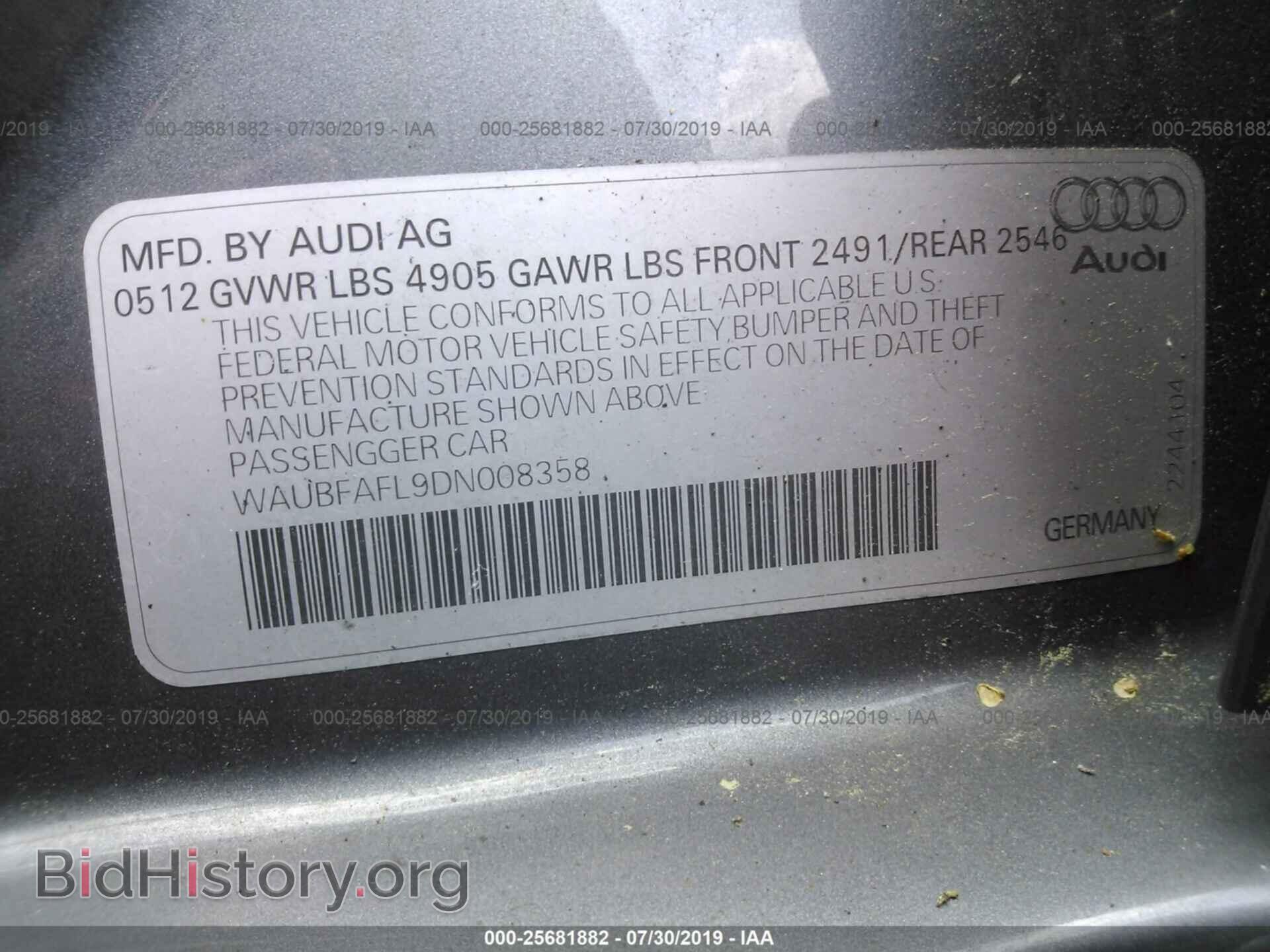 2013 AUDI A4 - VIN: WAUBFAFL9DN008358 - Фото 9