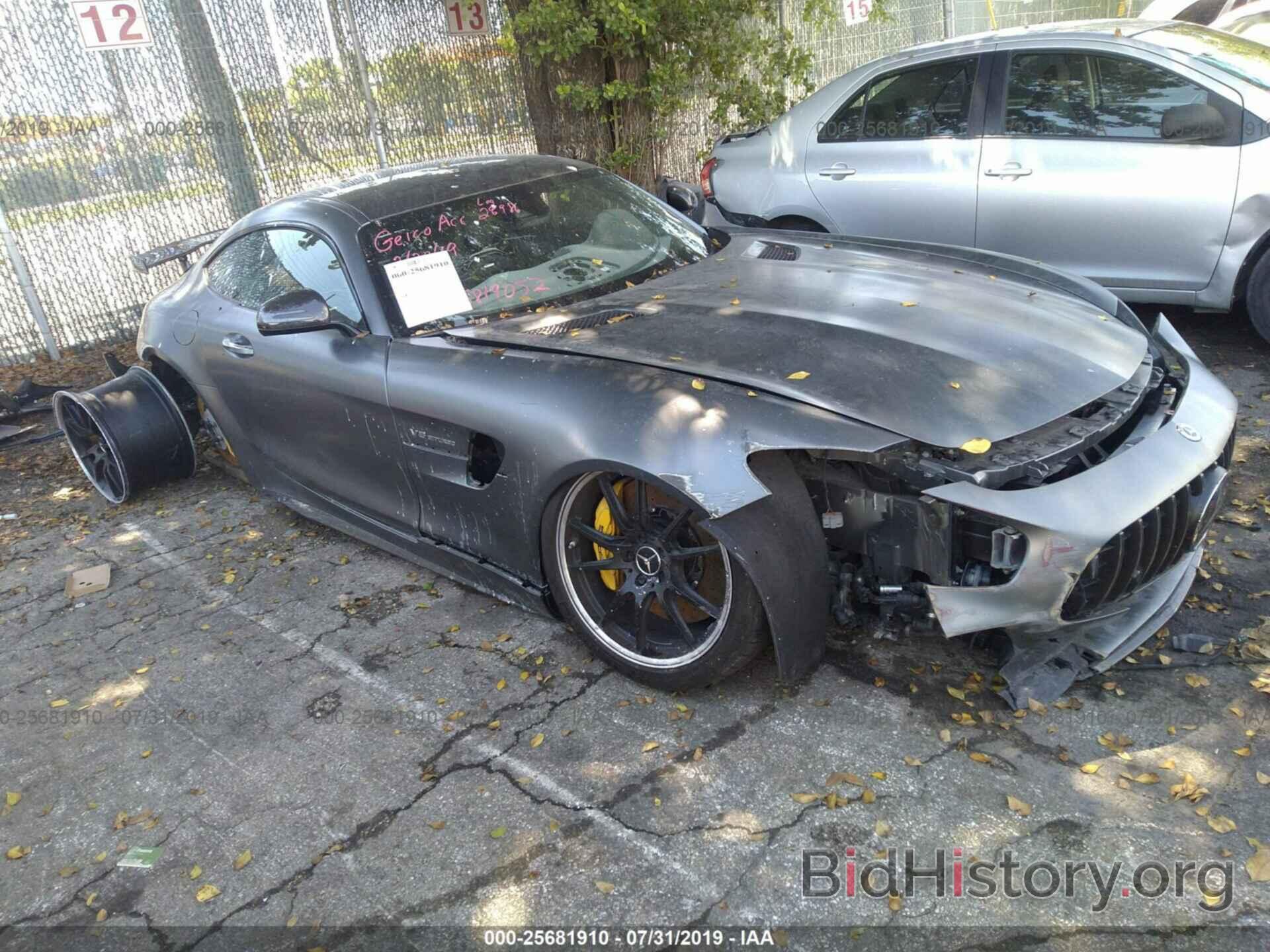 Photo WDDYJ7KA9JA020828 - MERCEDES-BENZ AMG GT 2018