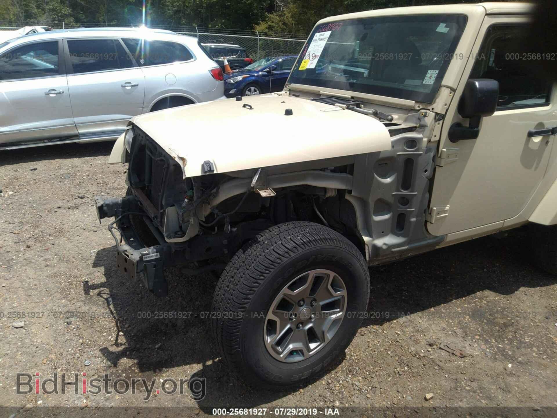 2011 JEEP WRANGLER - VIN: 1J4AA5D1XBL558077 - Фото 6