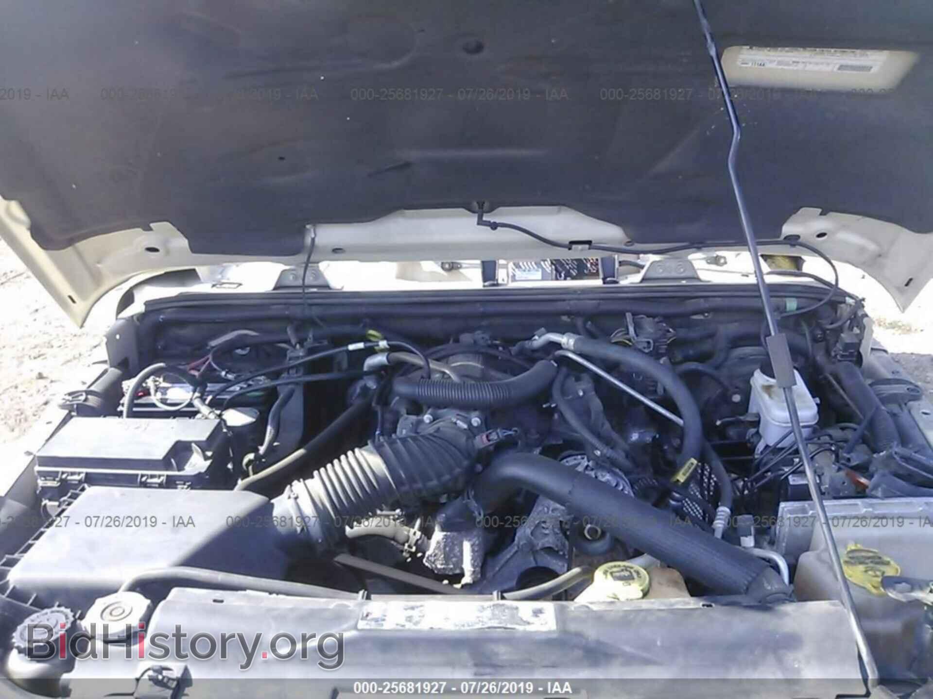 2011 JEEP WRANGLER - VIN: 1J4AA5D1XBL558077 - Фото 10