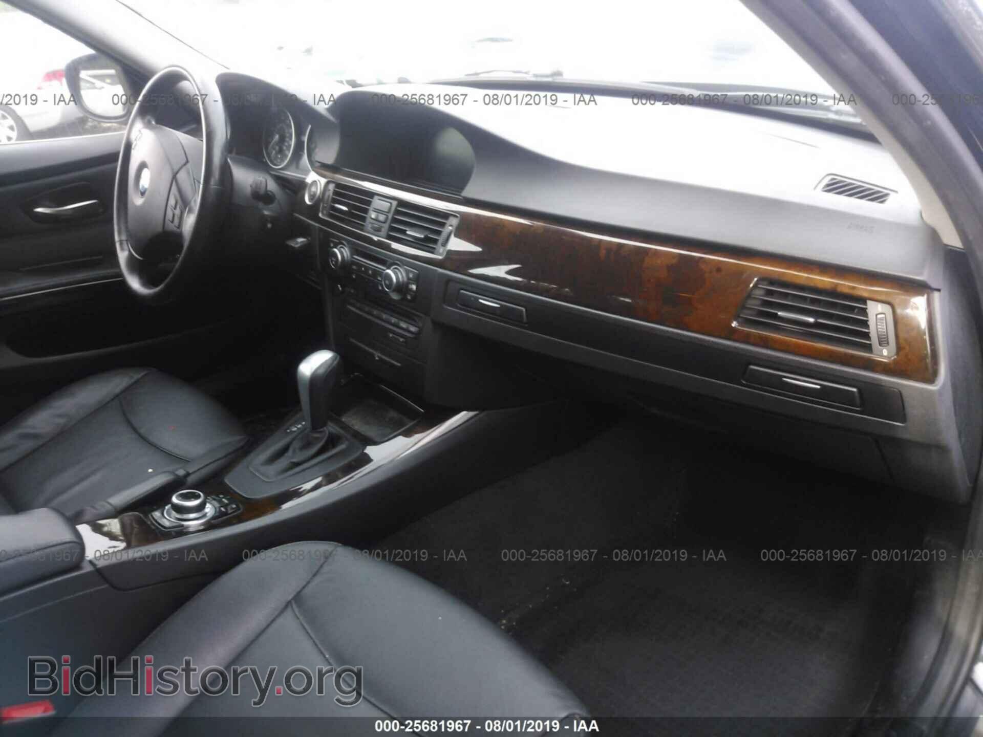 2011 BMW 335 - VIN: WBAPL5C52BA918790 - Фото 5