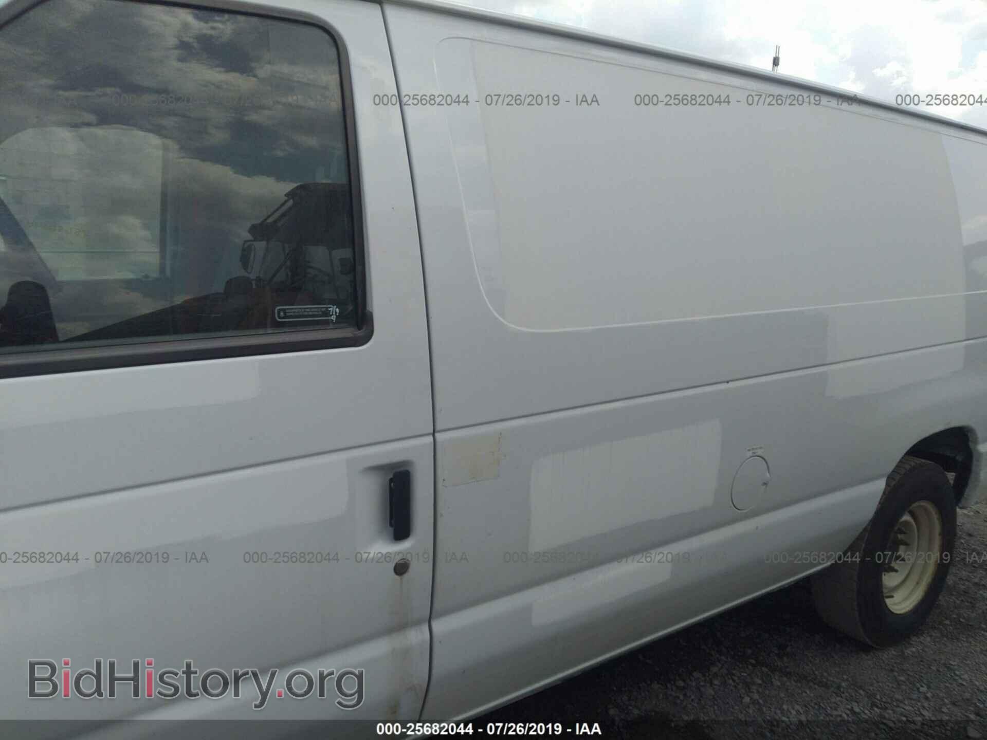 2010 FORD ECONOLINE - VIN: 1FTNE1EW1ADA91333 - Фото 6