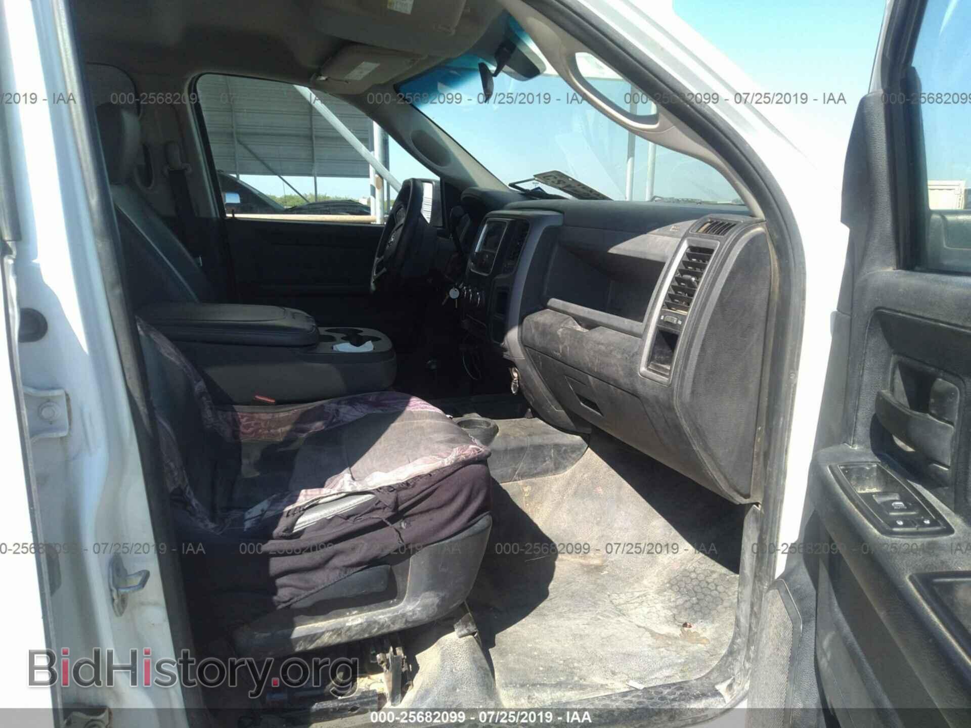2014 RAM 2500 - VIN: 3C6TR5CT3EG156808 - Photo 5