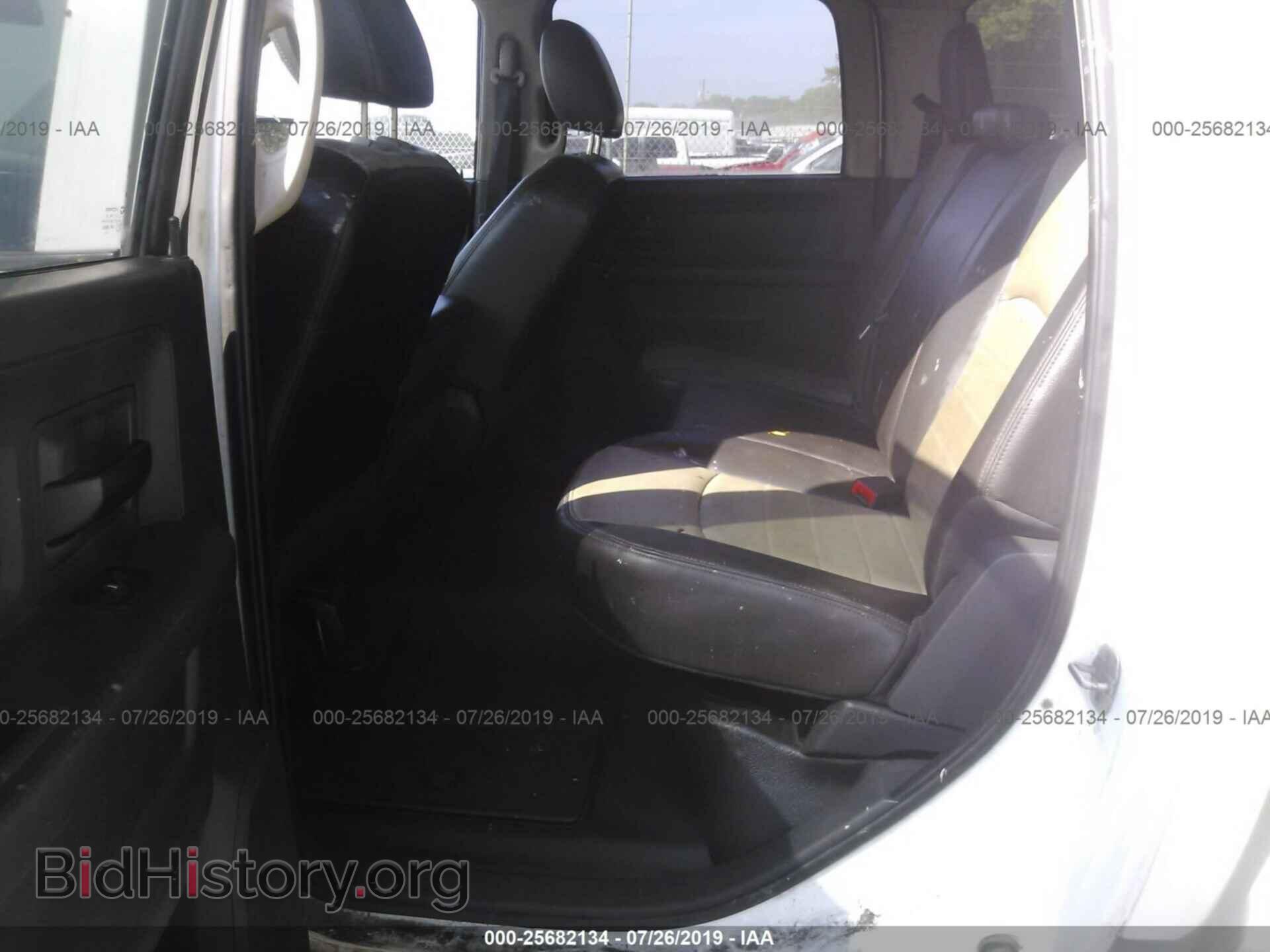 2011 DODGE RAM 2500 - VIN: 3D7TT2CT2BG610346 - Фото 8