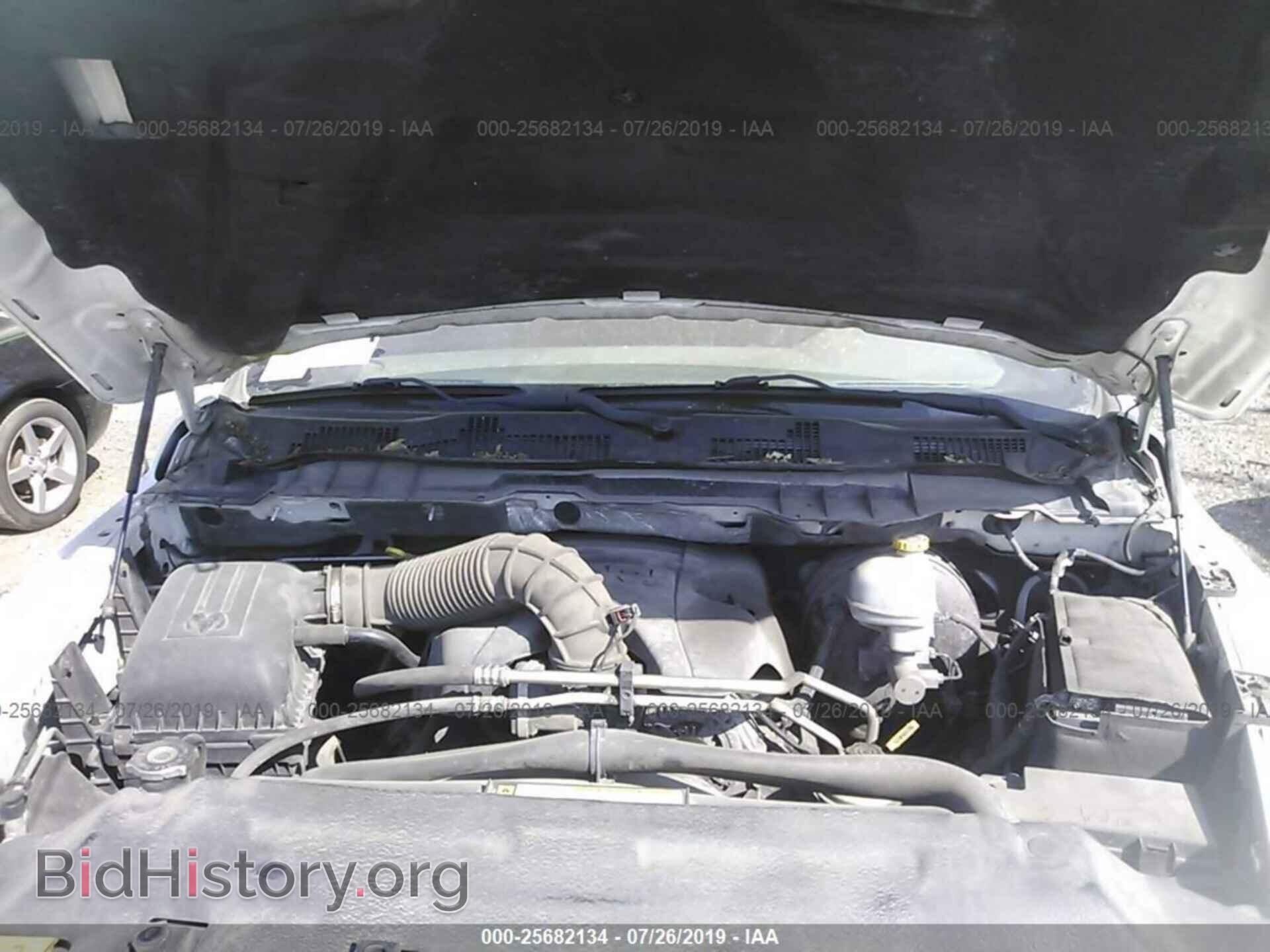 2011 DODGE RAM 2500 - VIN: 3D7TT2CT2BG610346 - Фото 10