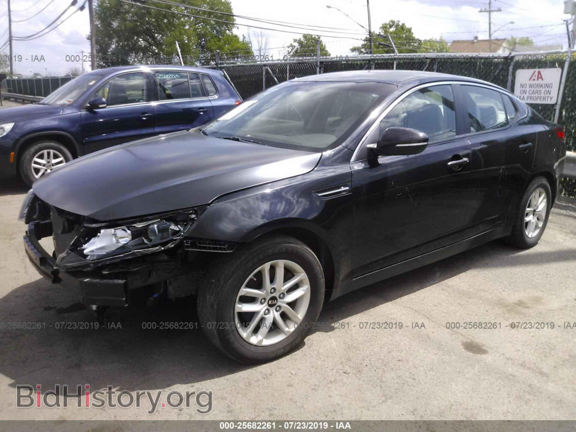 2011 KIA OPTIMA - VIN: KNAGM4A76B5065797 - Photo 2