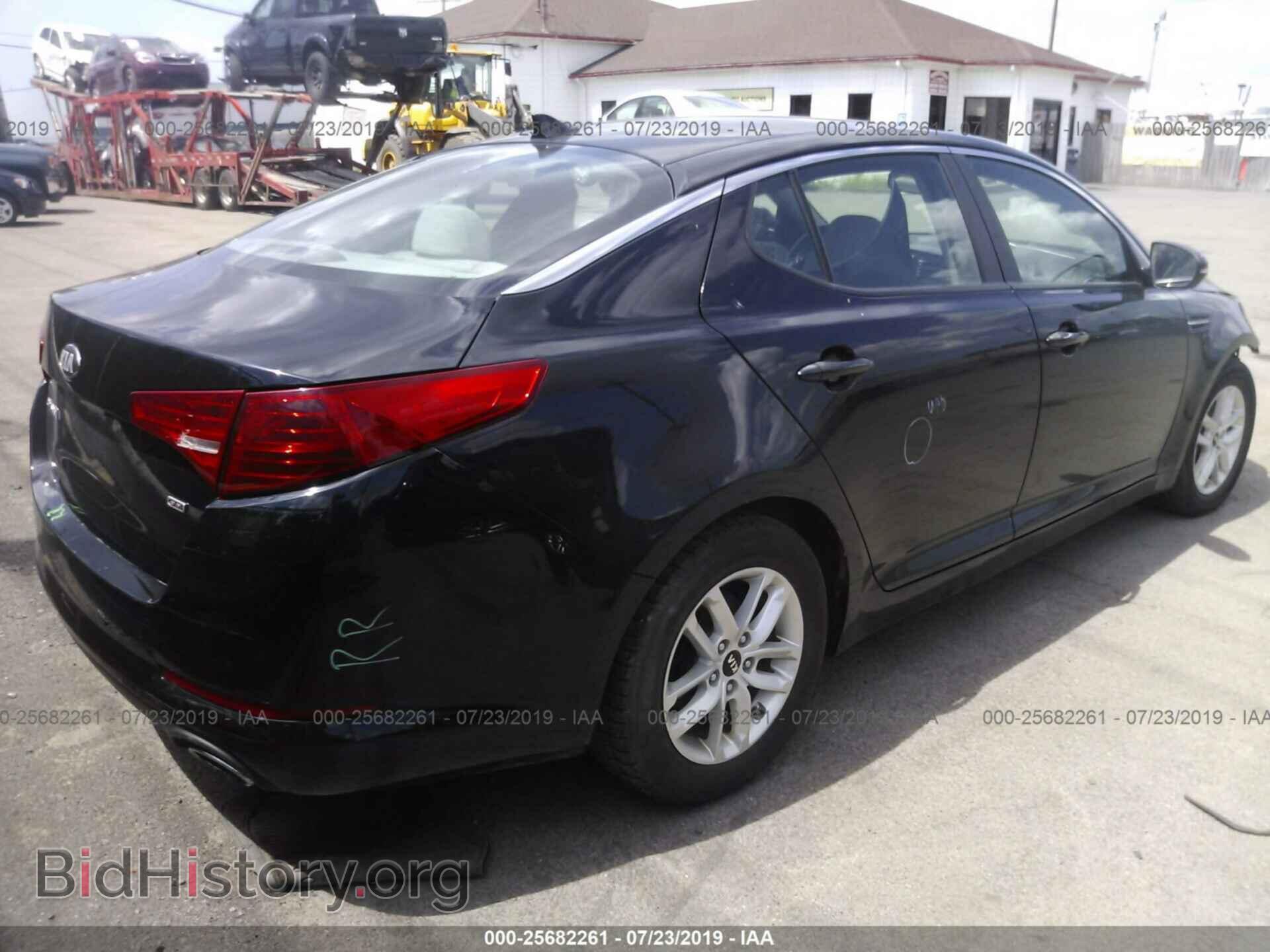 2011 KIA OPTIMA - VIN: KNAGM4A76B5065797 - Photo 4