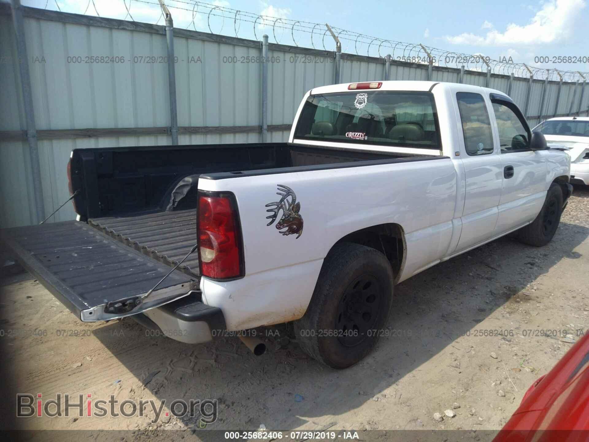 2005 CHEVROLET SILVERADO - VIN: 1GCEC19VX5Z354953 - Фото 4