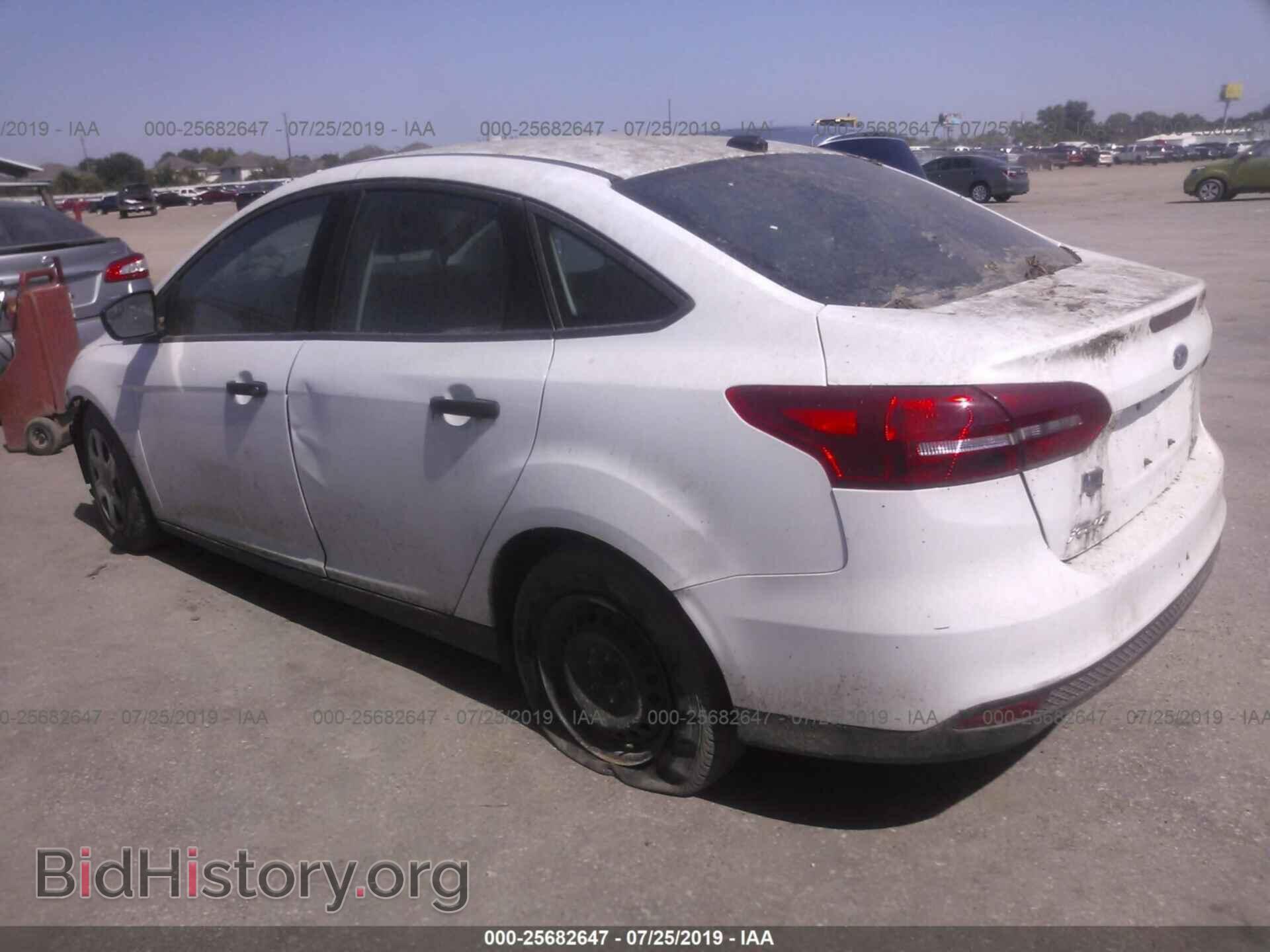 2016 FORD FOCUS - VIN: 1FADP3E22GL398514 - Photo 3