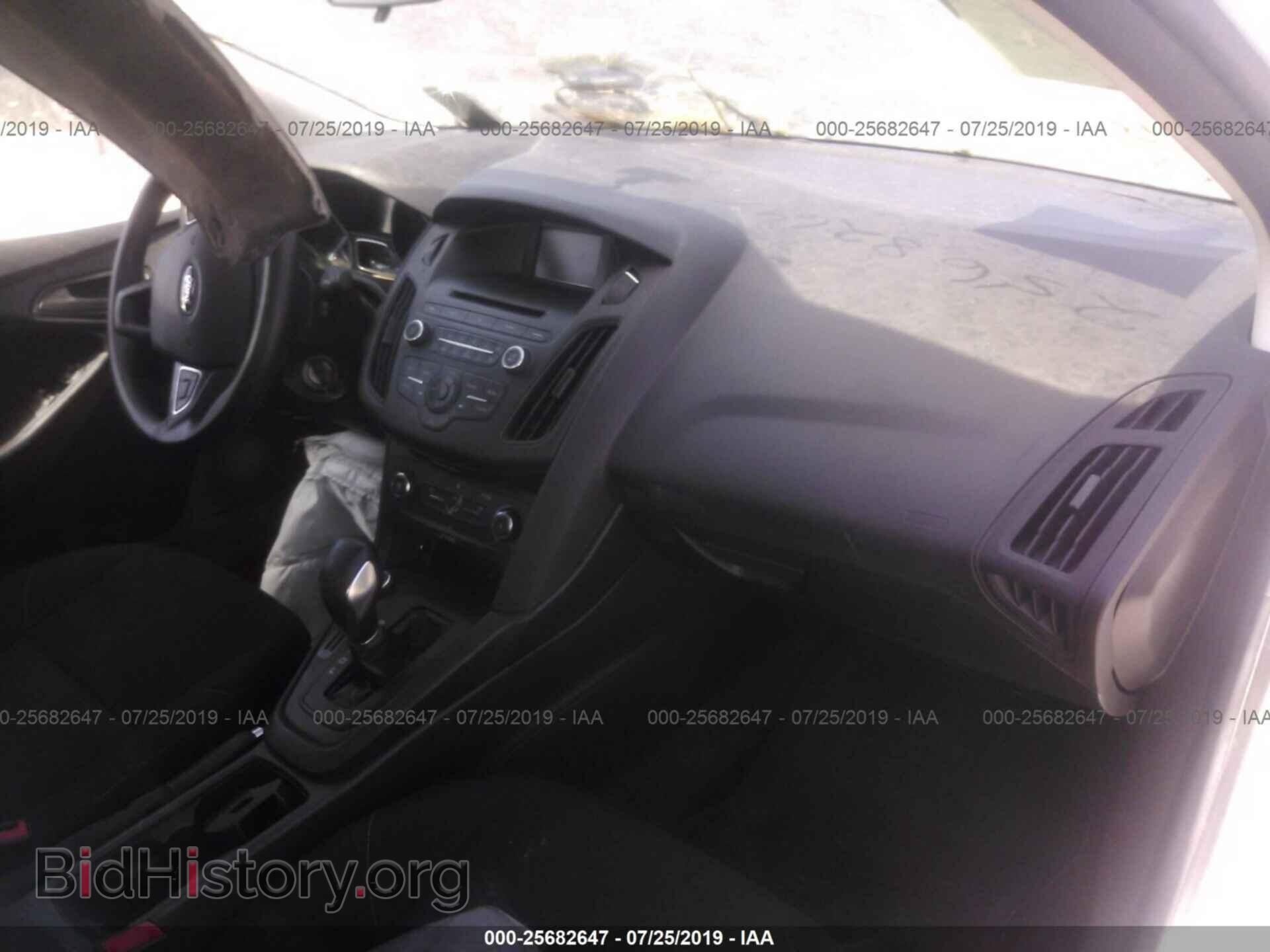 2016 FORD FOCUS - VIN: 1FADP3E22GL398514 - Photo 5