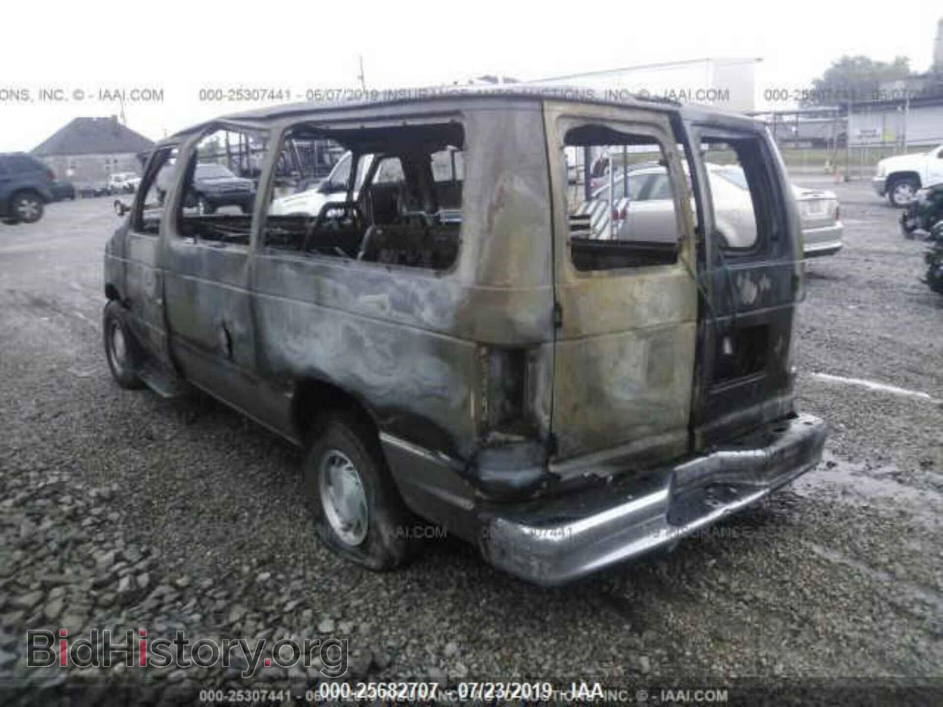 2002 FORD ECONOLINE - VIN: 1FMRE11L62HB05567 - Photo 3