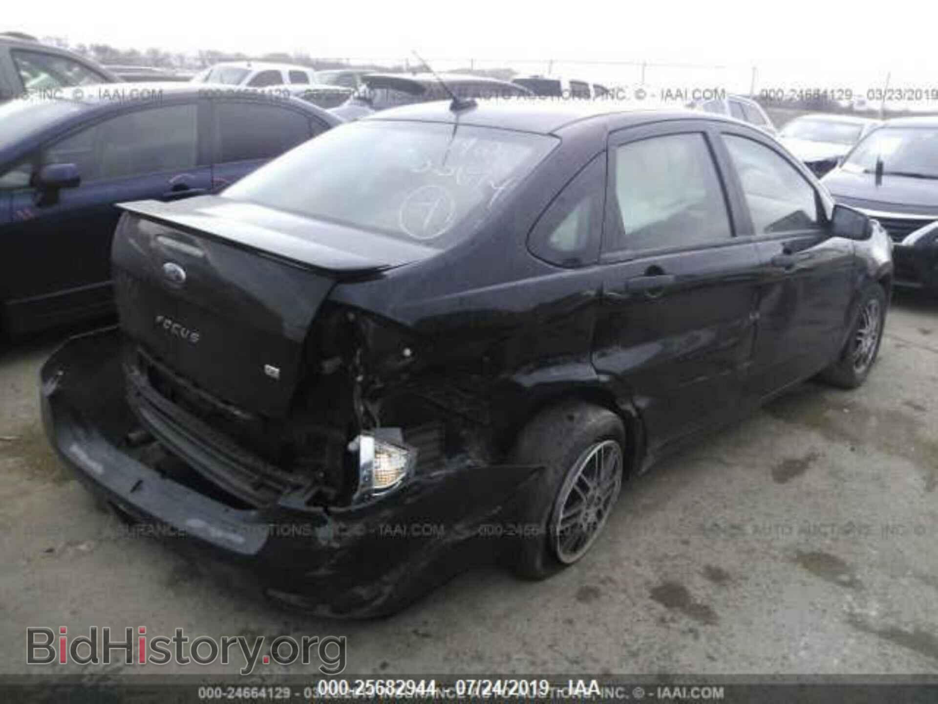 2011 FORD FOCUS - VIN: 1FAHP3FN4BW147964 - Photo 4