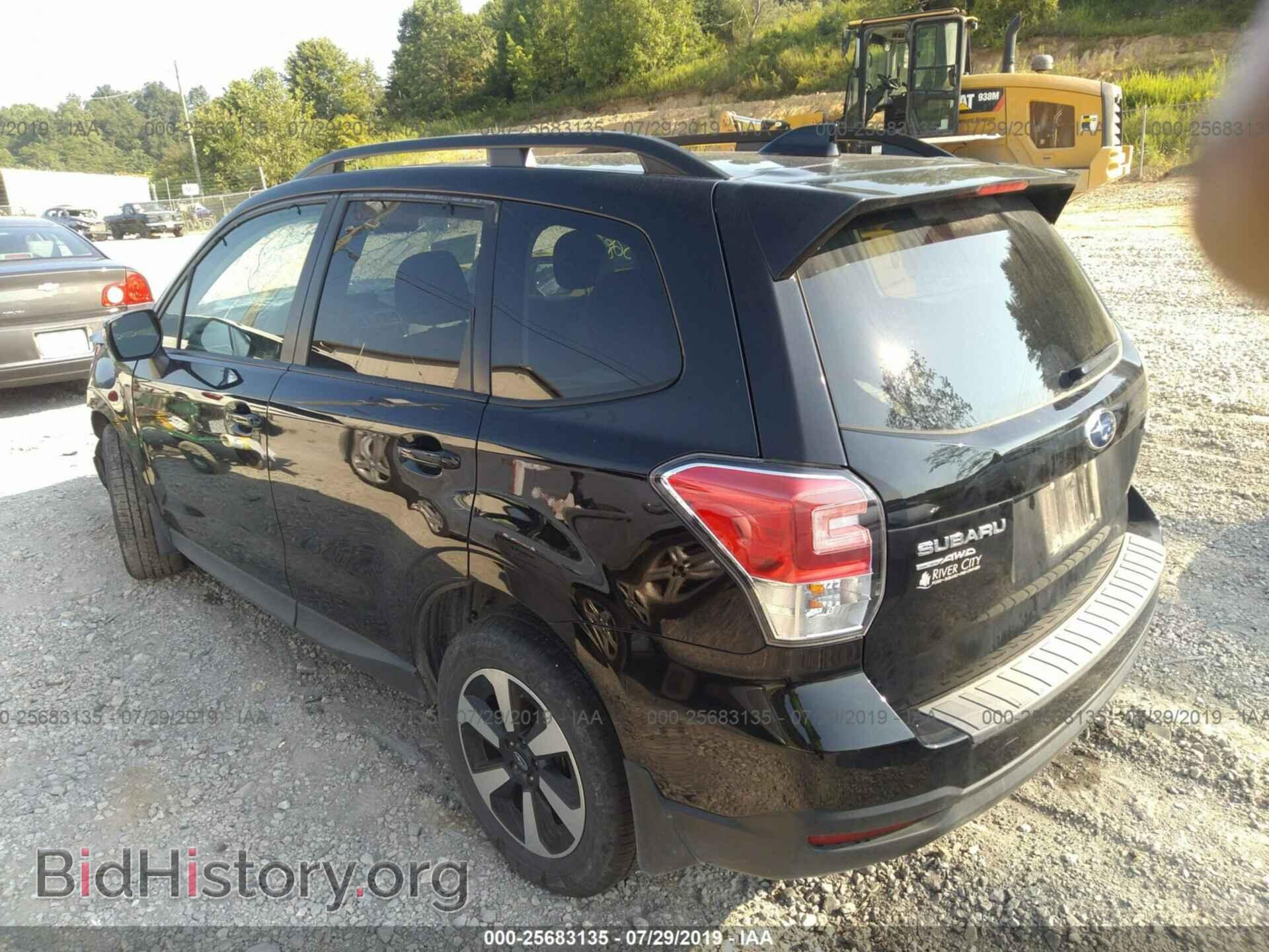 2017 SUBARU FORESTER - VIN: JF2SJAEC8HH592289 - Фото 3