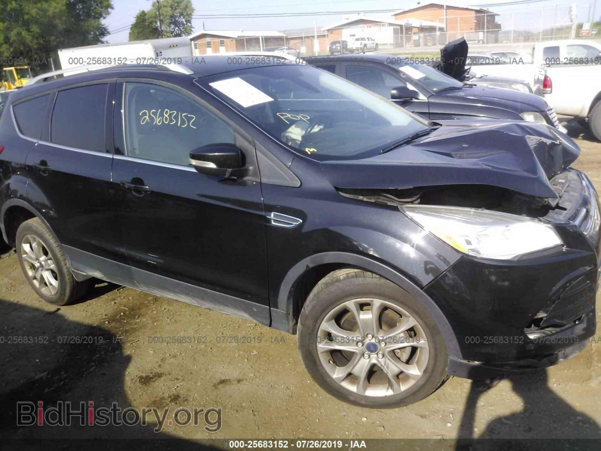 Фотография 1FMCU0J96EUA81788 - FORD ESCAPE 2014