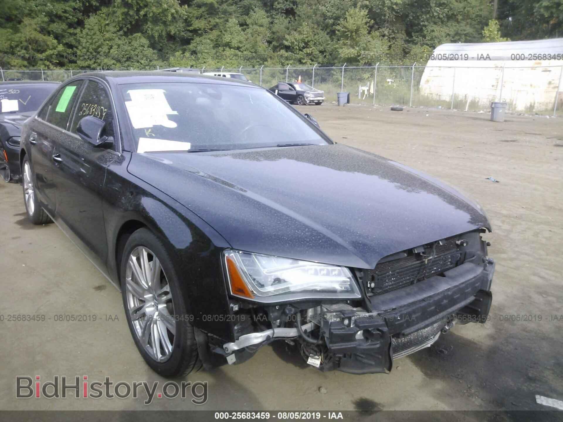 Photo WAUA2AFD9DN015438 - AUDI A8 2013