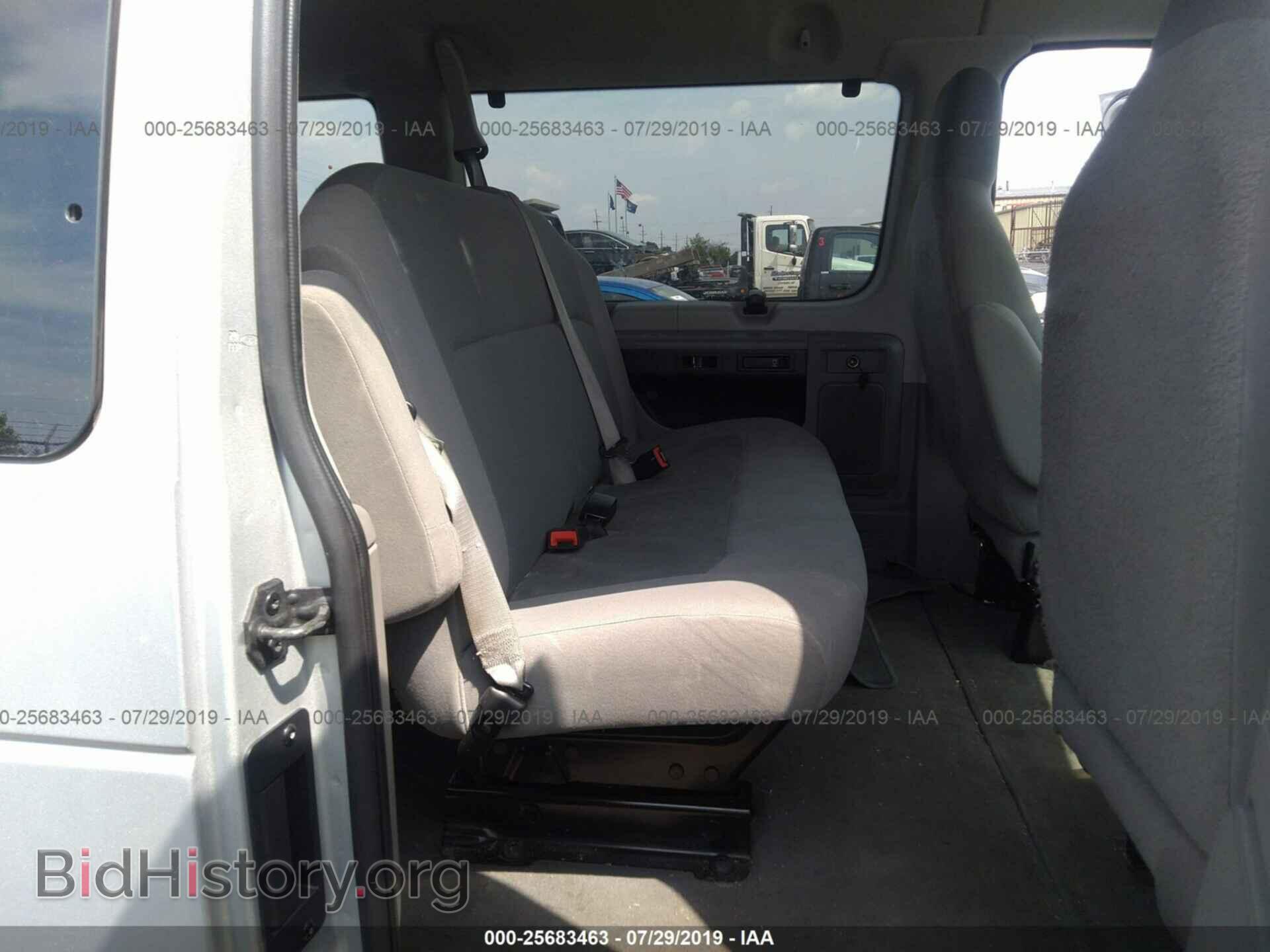 2010 FORD ECONOLINE - VIN: 1FBNE3BL2ADA78083 - Фото 8