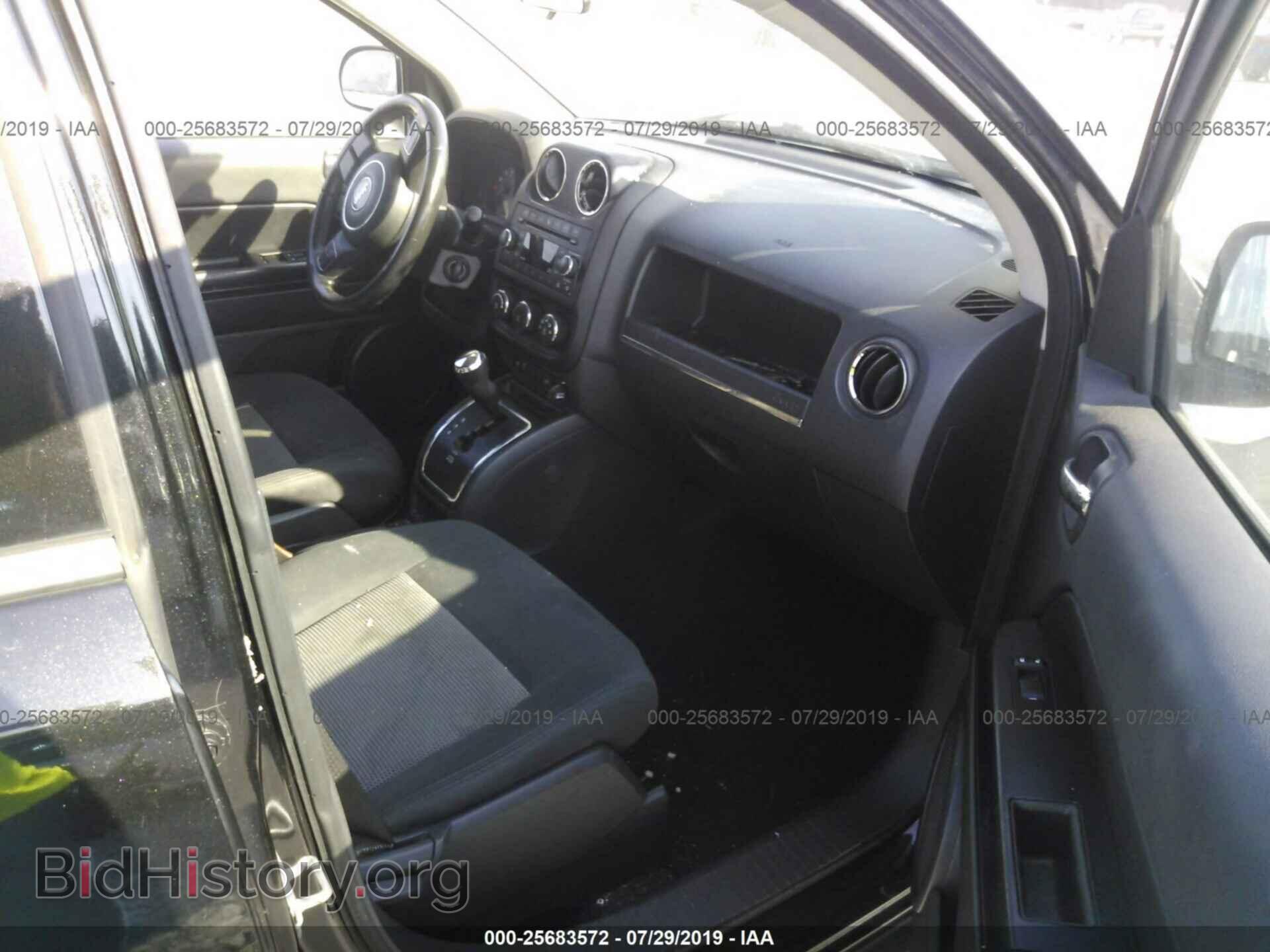 2011 JEEP COMPASS - VIN: 1J4NT1FB5BD169092 - Фото 5
