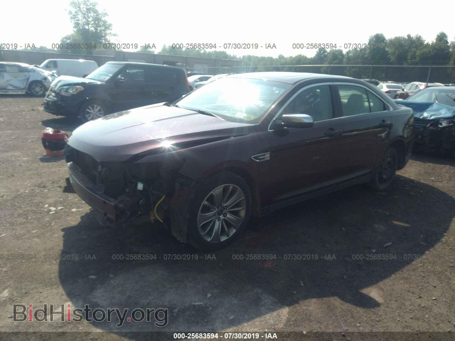 2011 FORD TAURUS - VIN: 1FAHP2JW5BG128702 - Фото 2