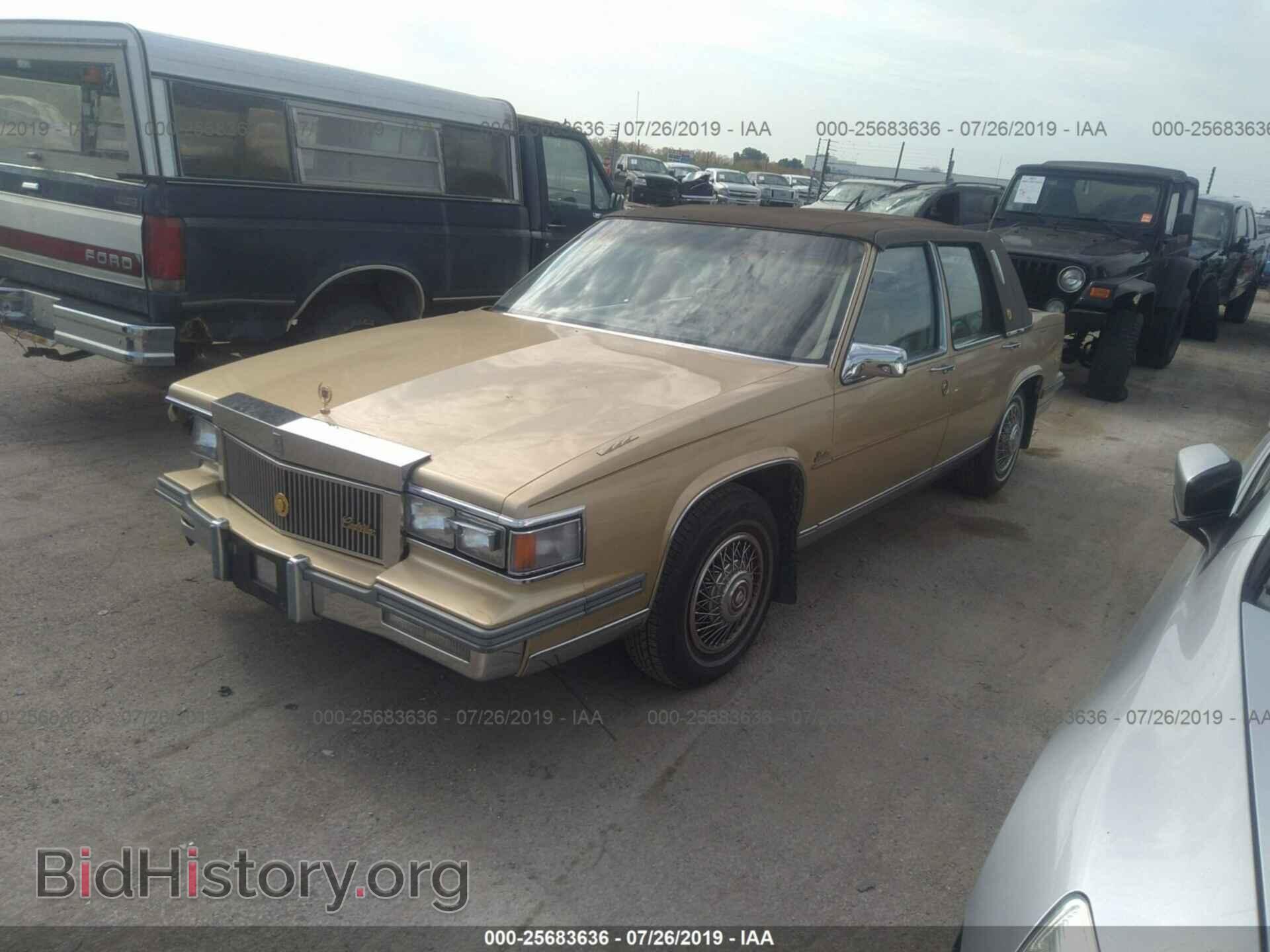 1986 CADILLAC DEVILLE - VIN: 1G6CD6988G4242957 - Фото 2