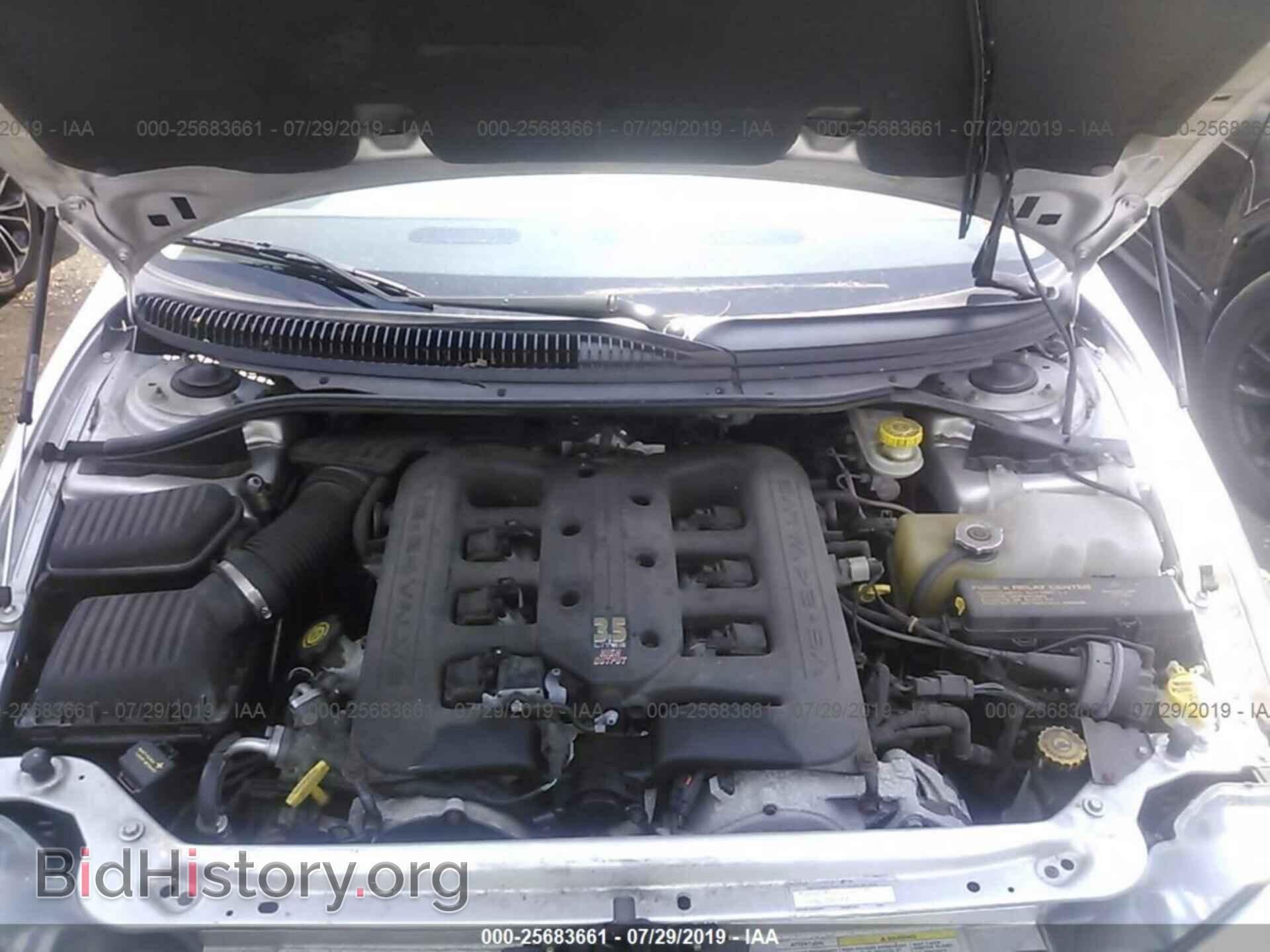2003 CHRYSLER 300M - VIN: 2C3AE66G03H513251 - Photo 10