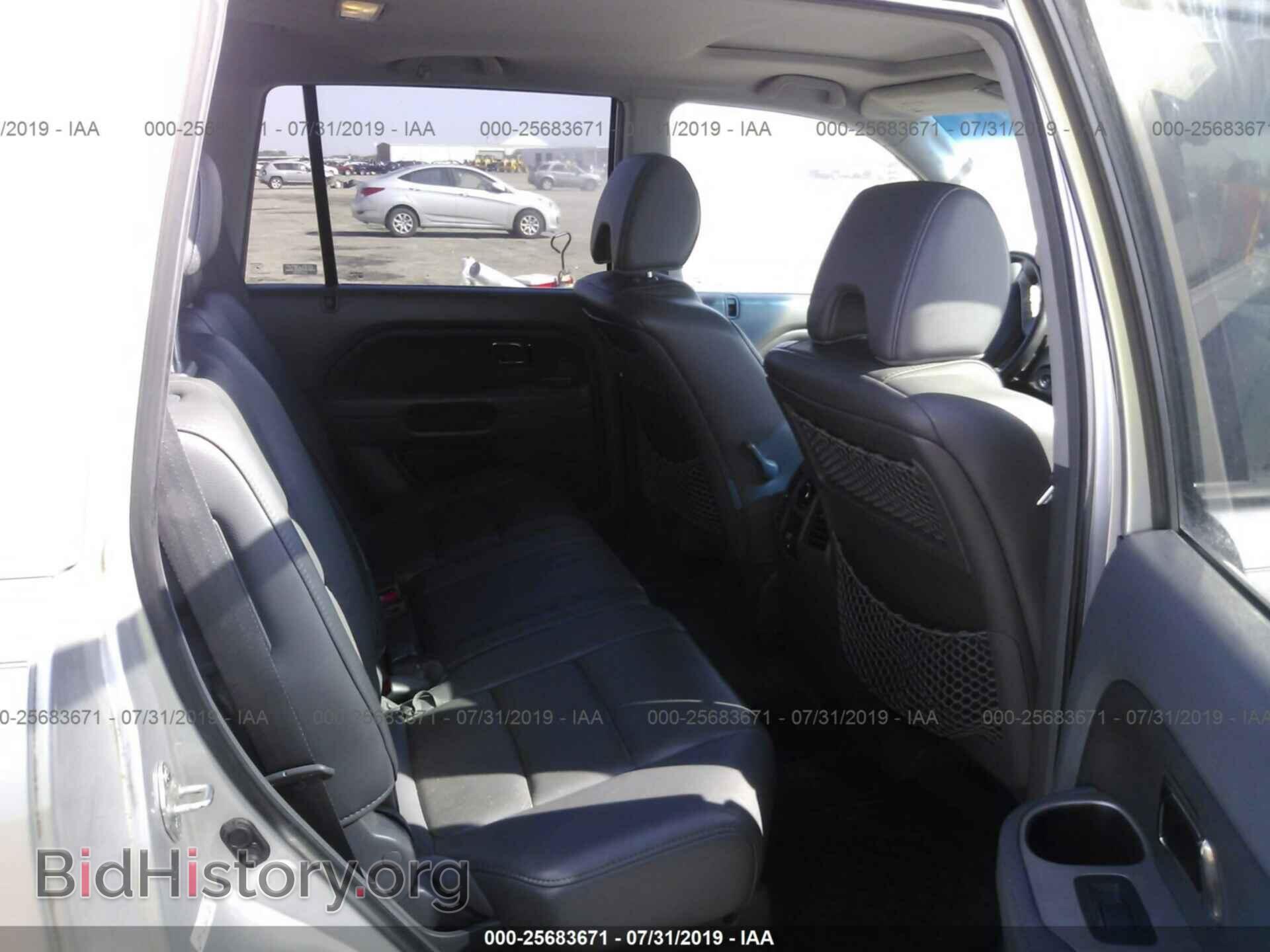 2006 HONDA PILOT - VIN: 5FNYF28766B051284 - Фото 8