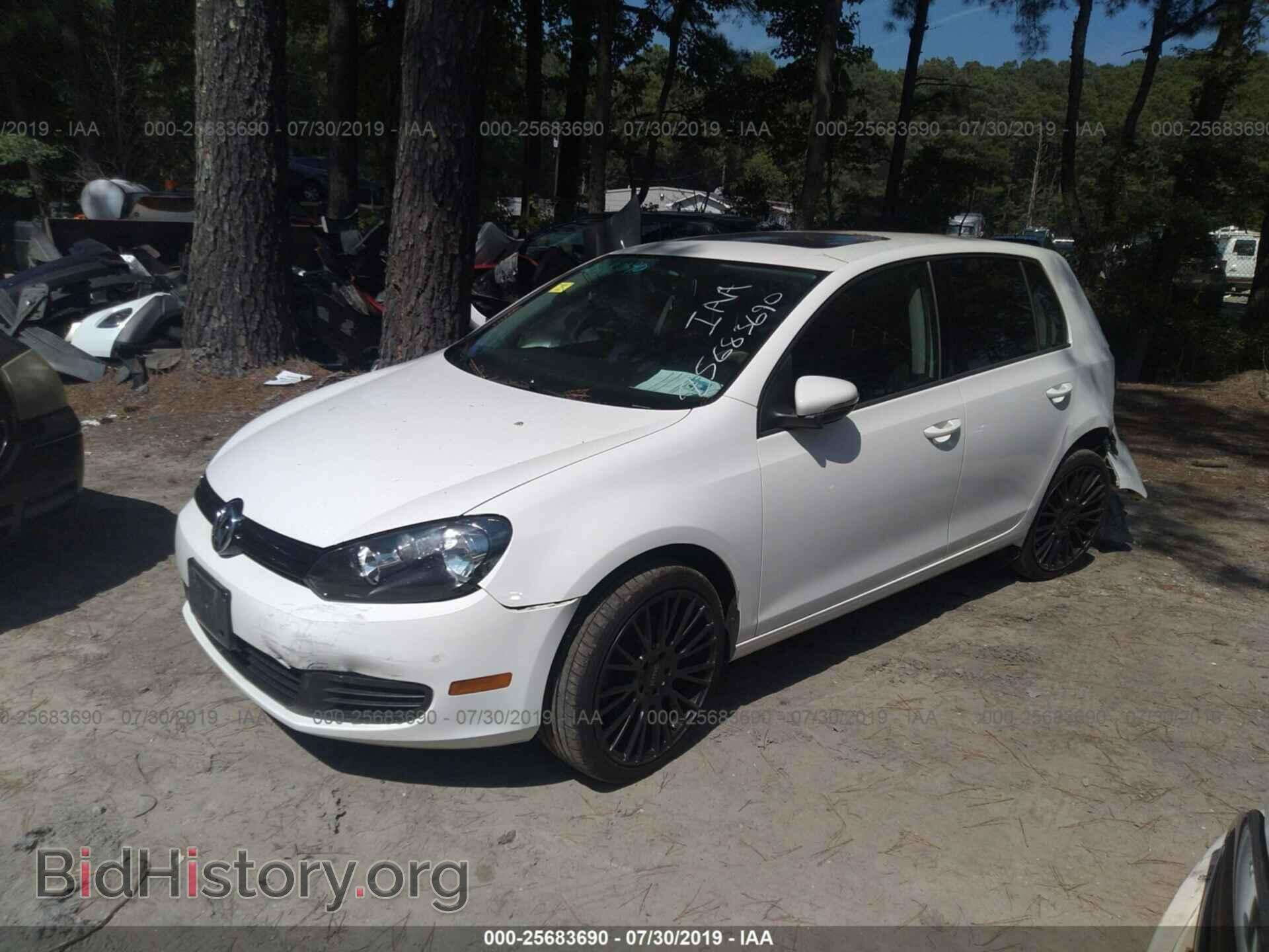 2014 VOLKSWAGEN GOLF - VIN: WVWDB7AJ5EW008840 - Фото 2