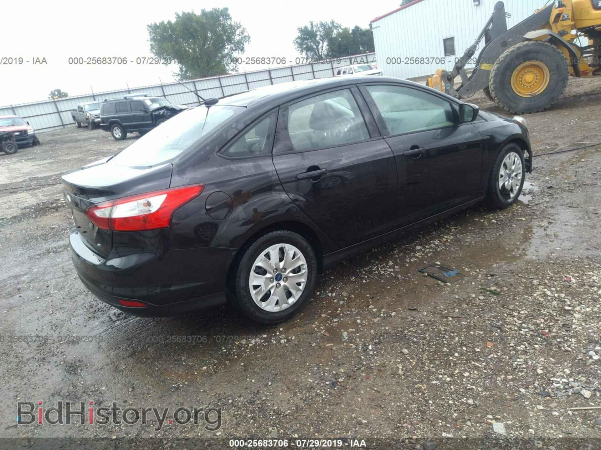 2012 FORD FOCUS - VIN: 1FAHP3F21CL284790 - Photo 4