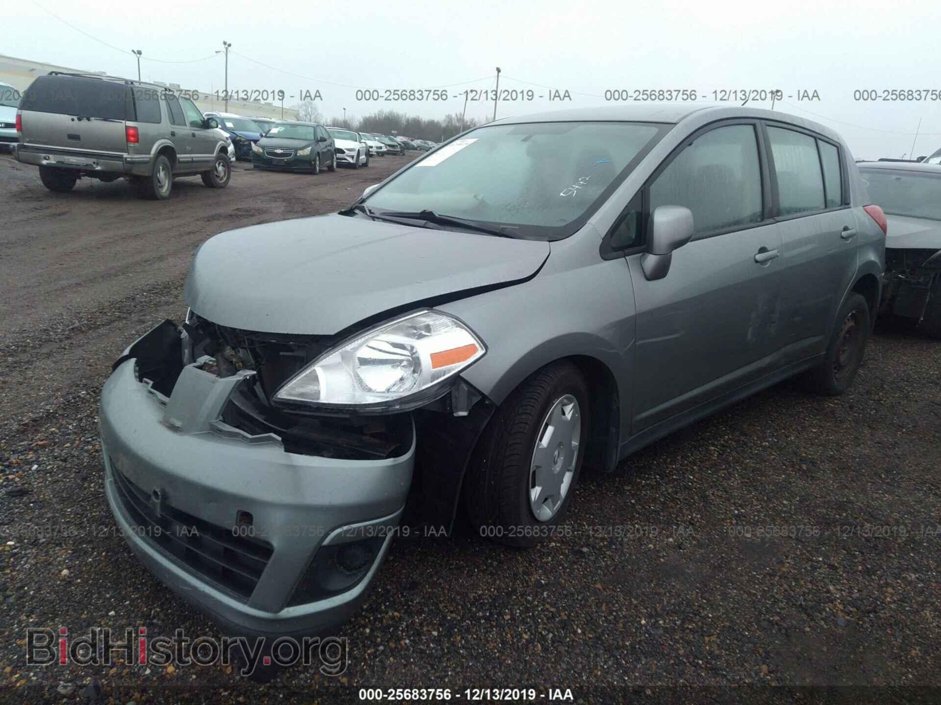 2009 NISSAN VERSA - VIN: 3N1BC13E29L494829 - Фото 2
