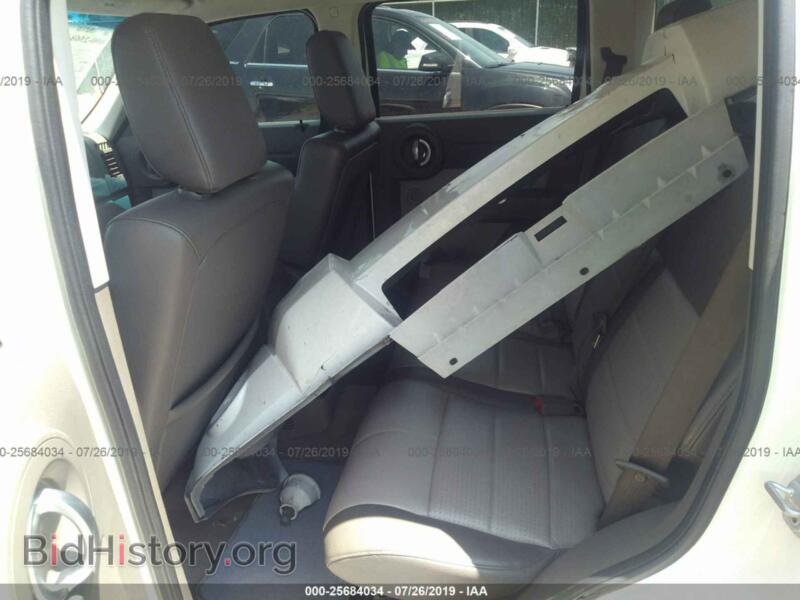 2007 Dodge NITRO (VIN 1D8GU58K07W570529) — фото 8 из 10