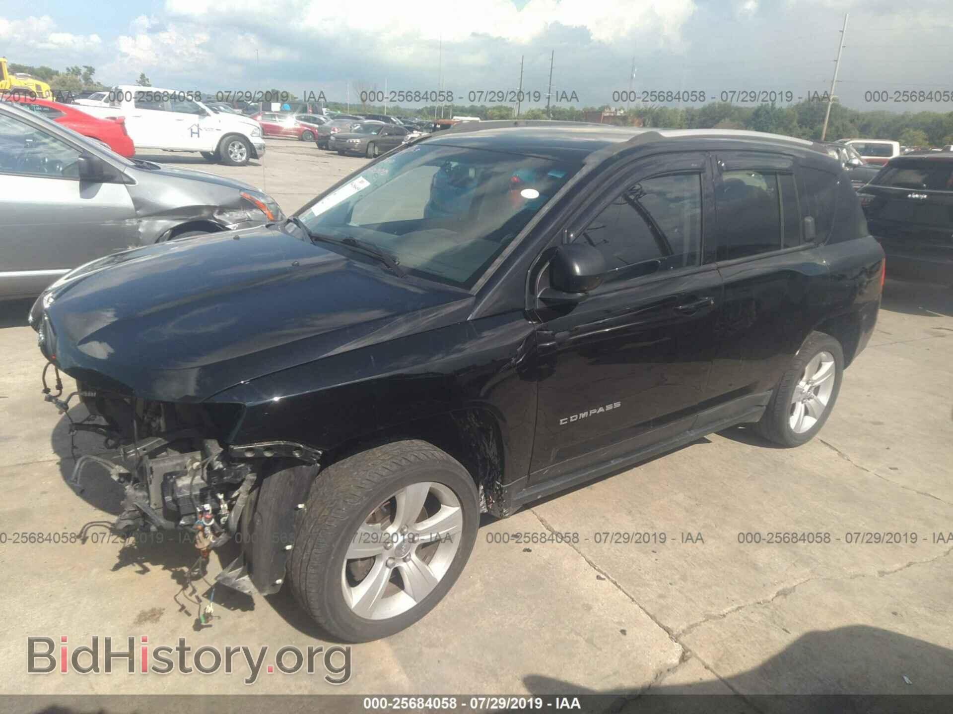 2015 JEEP COMPASS - VIN: 1C4NJCBBXFD274441 - Photo 2
