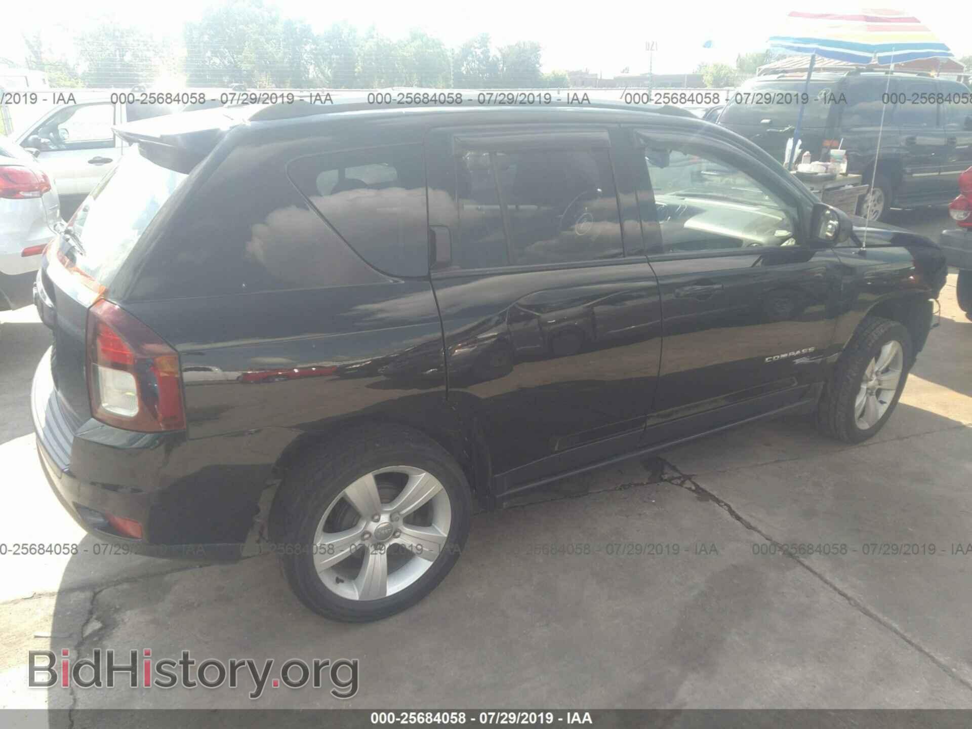2015 JEEP COMPASS - VIN: 1C4NJCBBXFD274441 - Photo 4