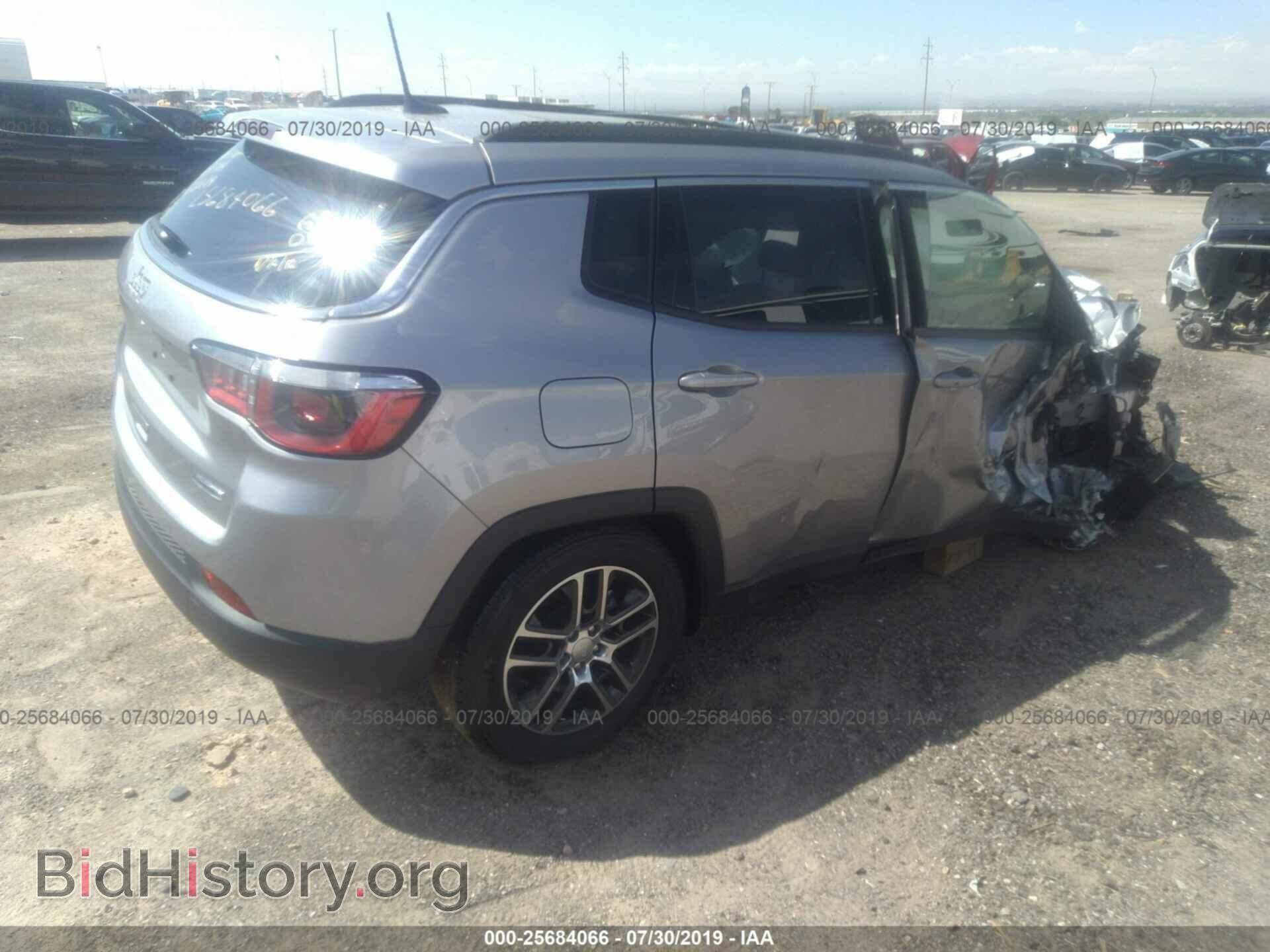 2019 JEEP COMPASS - VIN: 3C4NJCBB4KT772705 - Фото 4