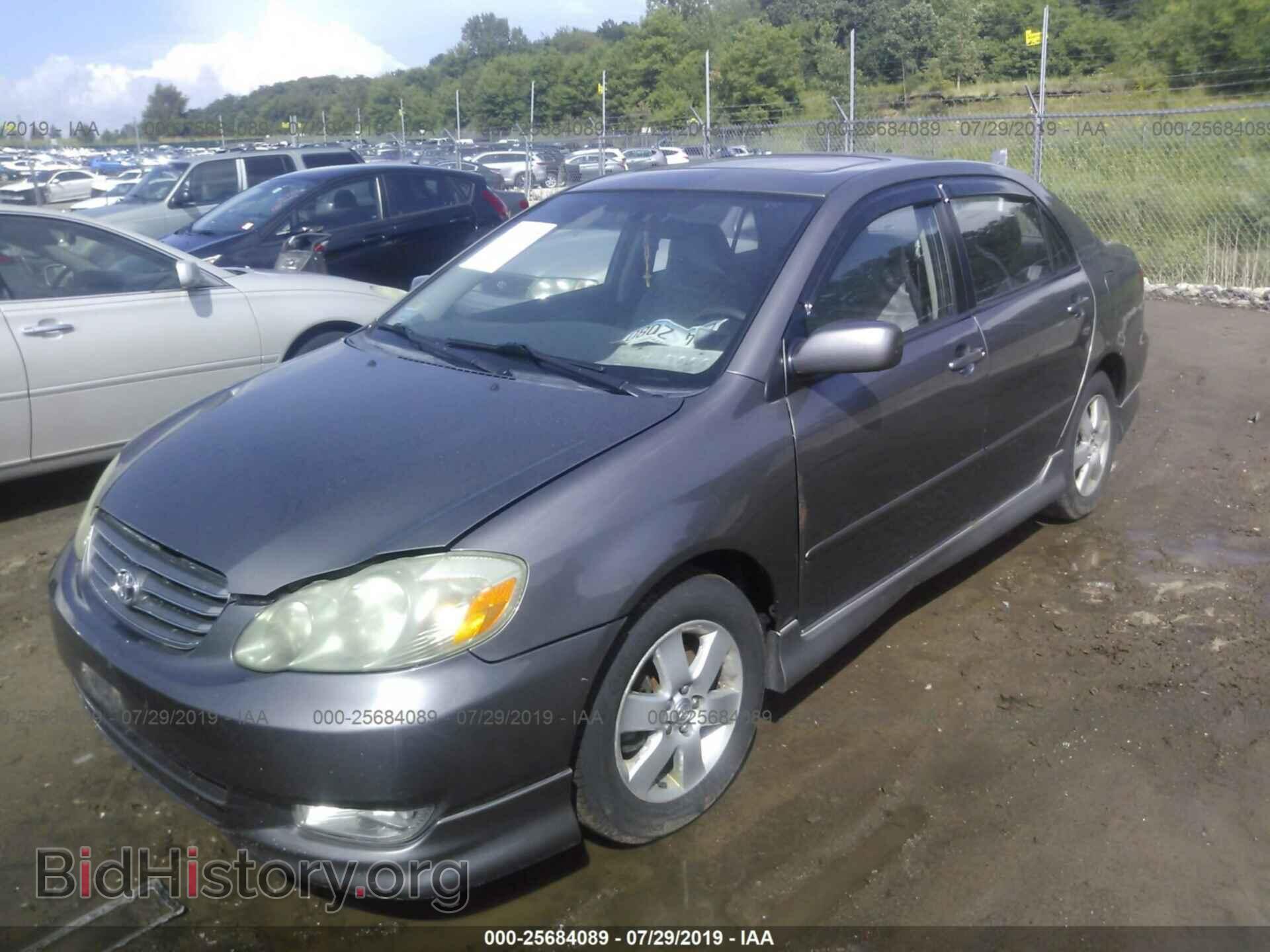 2003 TOYOTA COROLLA - VIN: 2T1BR32E03C082301 - Фото 2